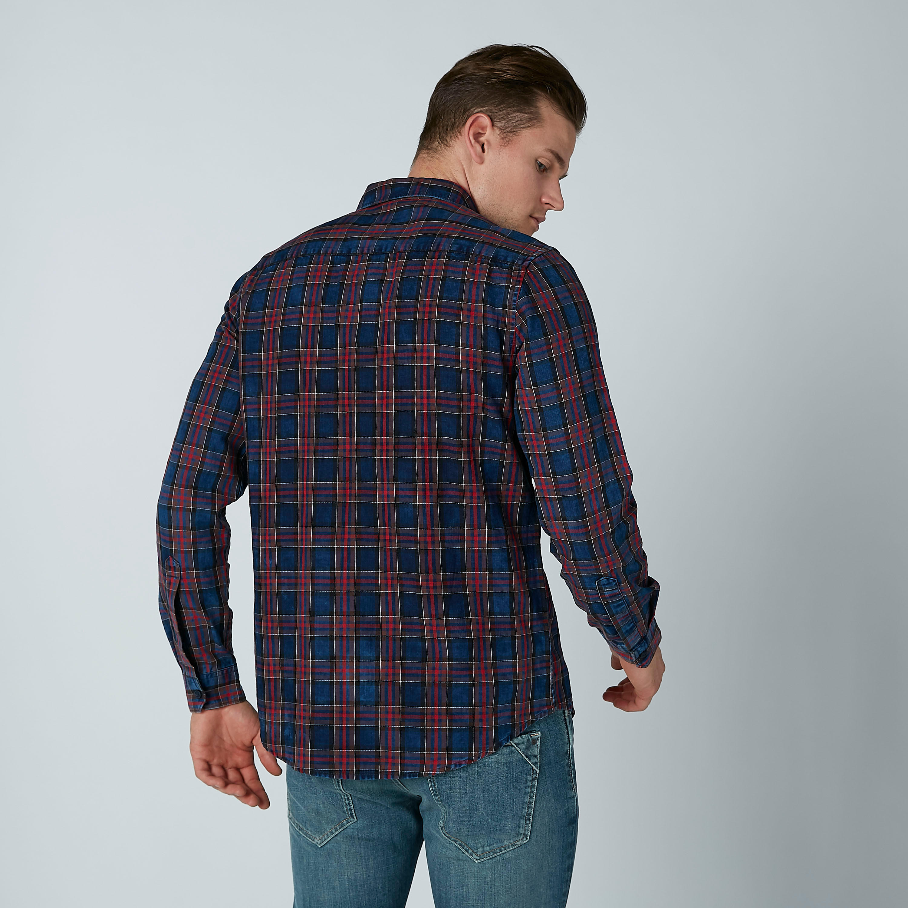 قميص مستدام كاروهات بقصّة سليم وأكمام طويلة-men-clothing-shirts-image-6