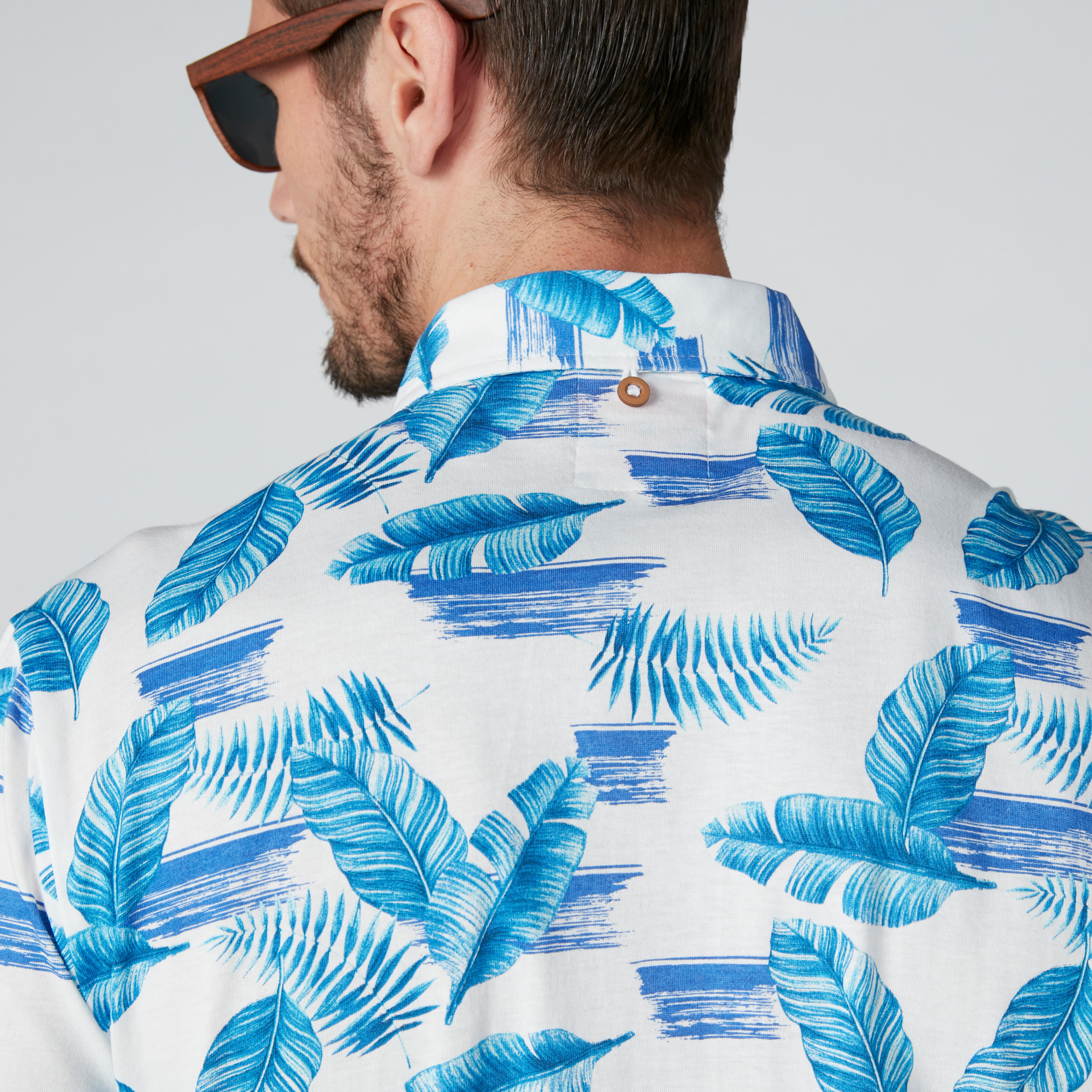 قميص مستدام بطبعات وقصّة عادية وأكمام قصيرة-men-clothing-shirts-image-5