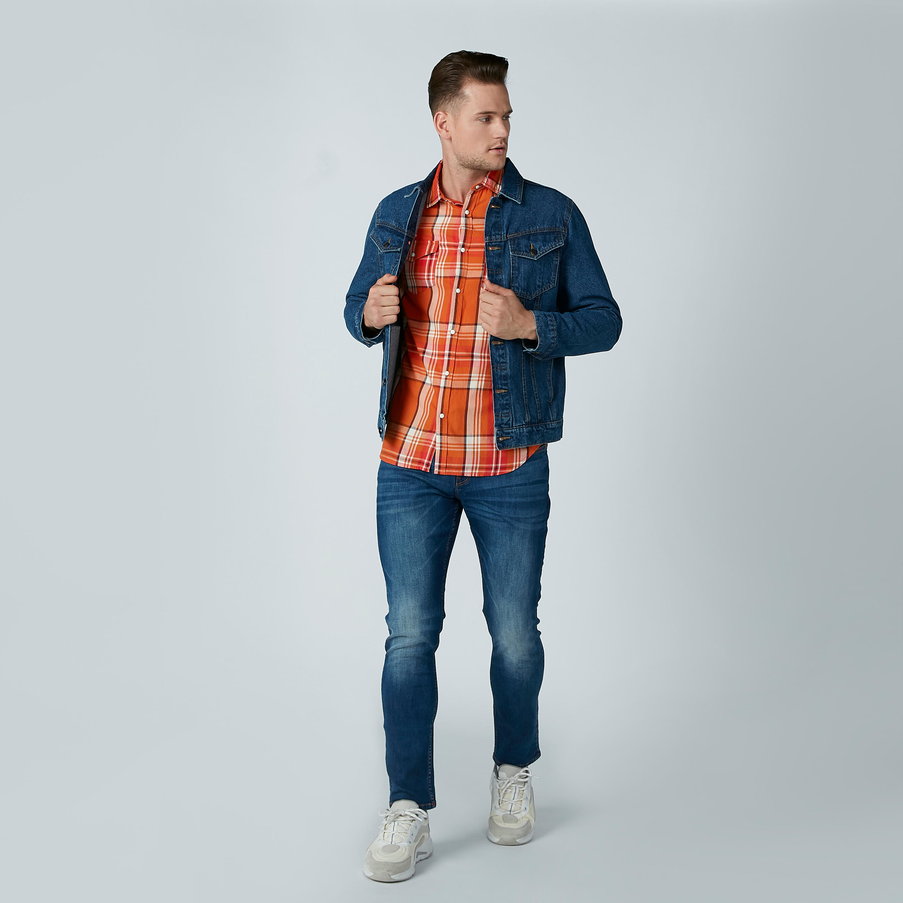 بنطال جينز طويل بقصّة سليم من لي كوبر-men-clothing-bottoms-jeans-image-1