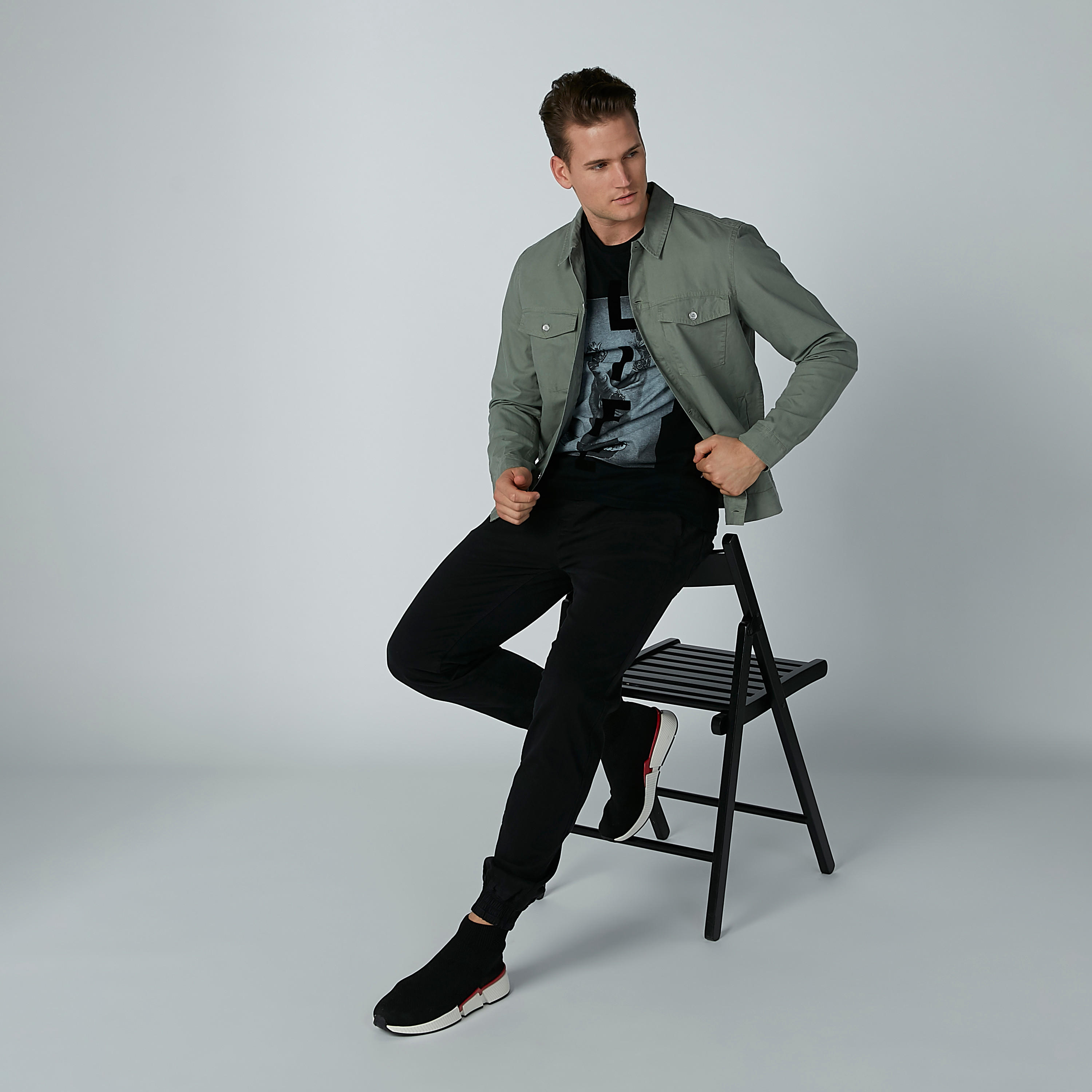 جاكيت دينم بأكمام طويلة وجيوب بطيّة من لي كوبر-men-clothing-jacketsandblazers-jackets-image-1