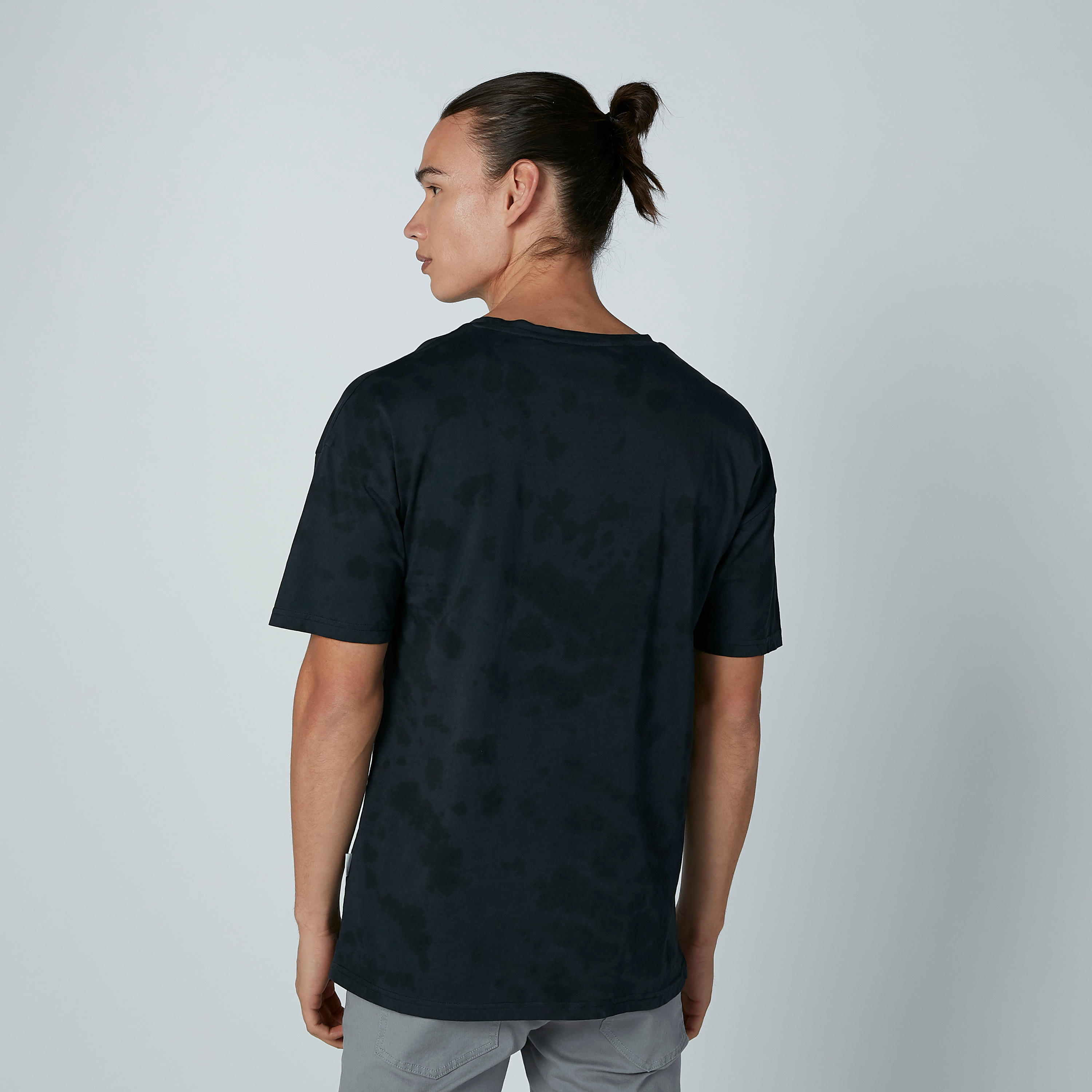 تيشيرت بأكمام قصيرة وطبعات من لي كوبر-men-clothing-tshirtsandpolos-tshirts-image-2