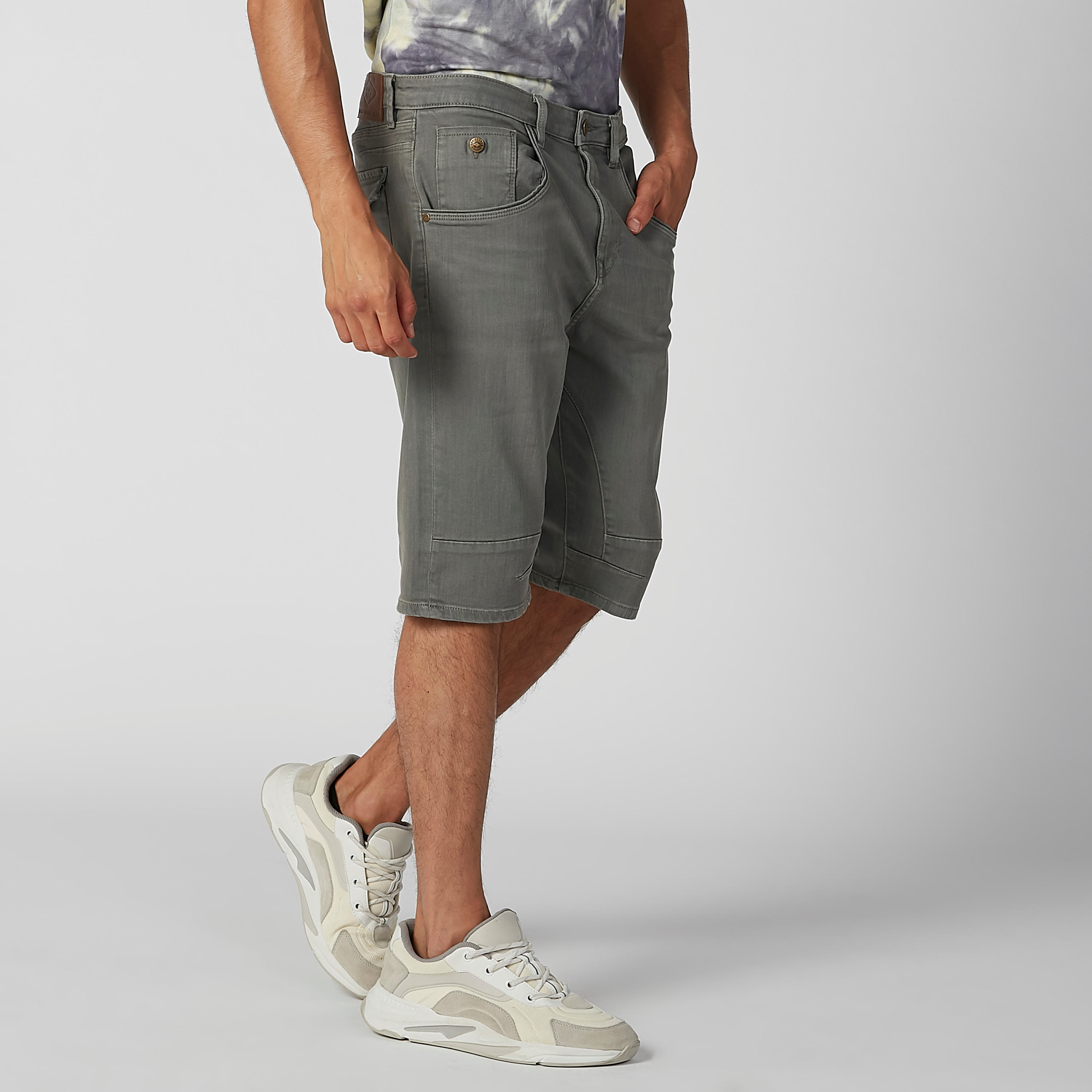 شورت سادة بجيوب وحلقات للحزام من لي كوبر-men-clothing-bottoms-shorts-image-3