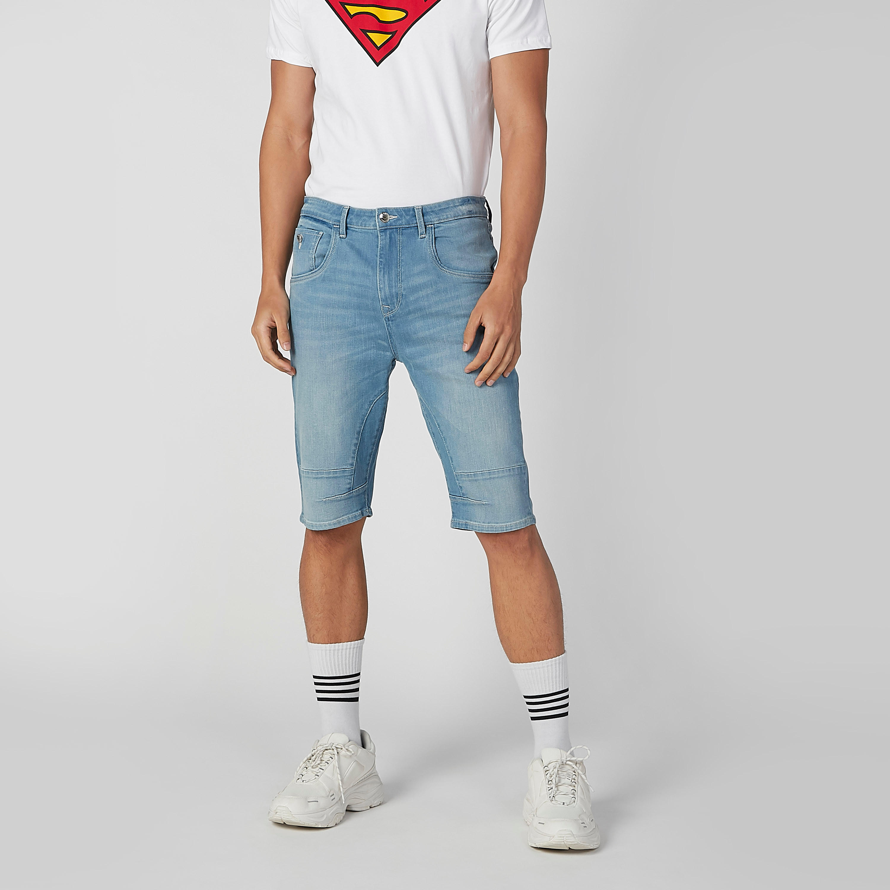 شورت دينم بجيوب وحلقات للحزام من لي كوبر-men-clothing-bottoms-shorts-image-3