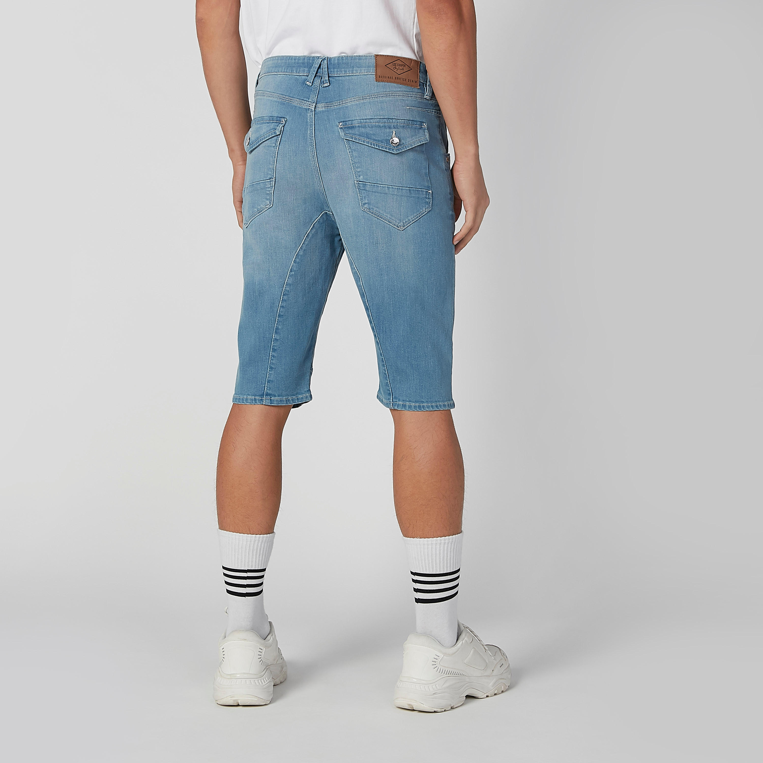 شورت دينم بجيوب وحلقات للحزام من لي كوبر-men-clothing-bottoms-shorts-image-6