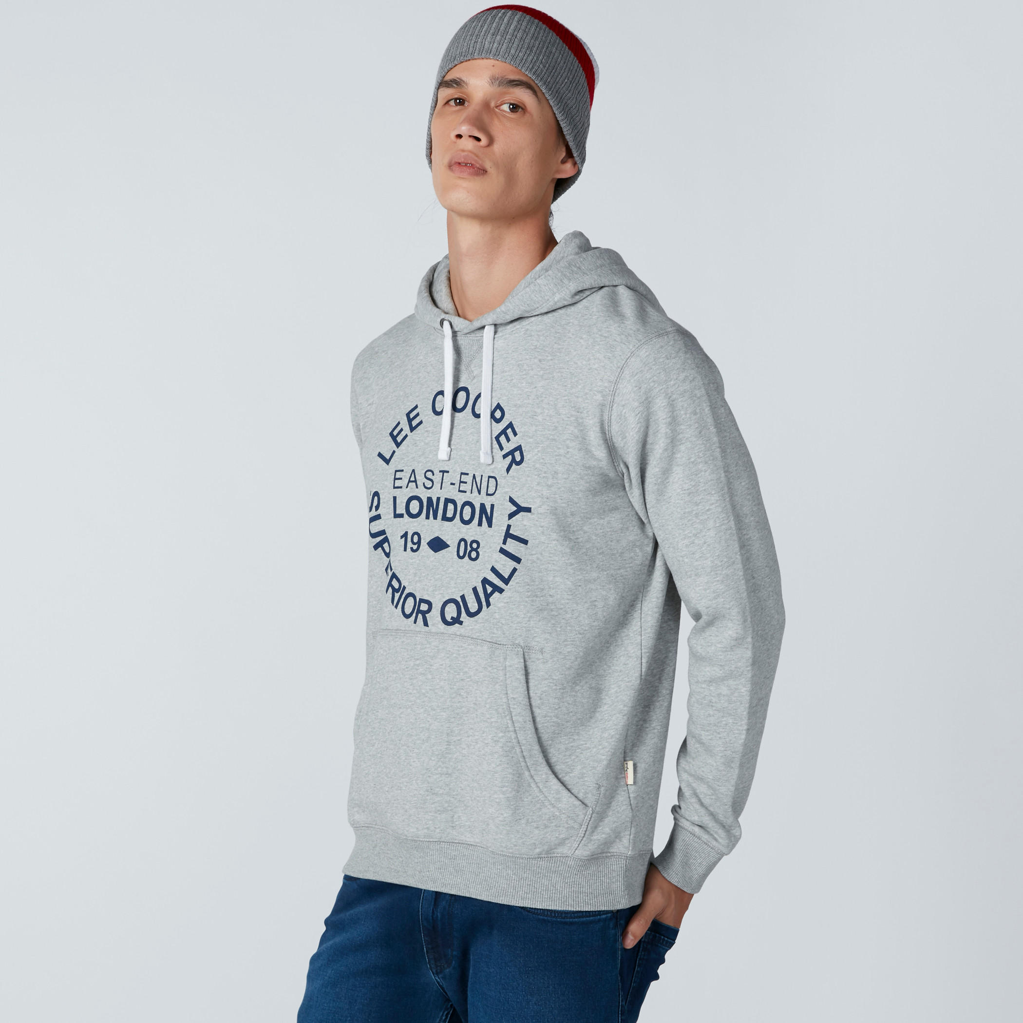 سويت شيرت بقبعة وطبعات من لي كوبر-men-winterwear-hoodiesandsweatshirts-image-5