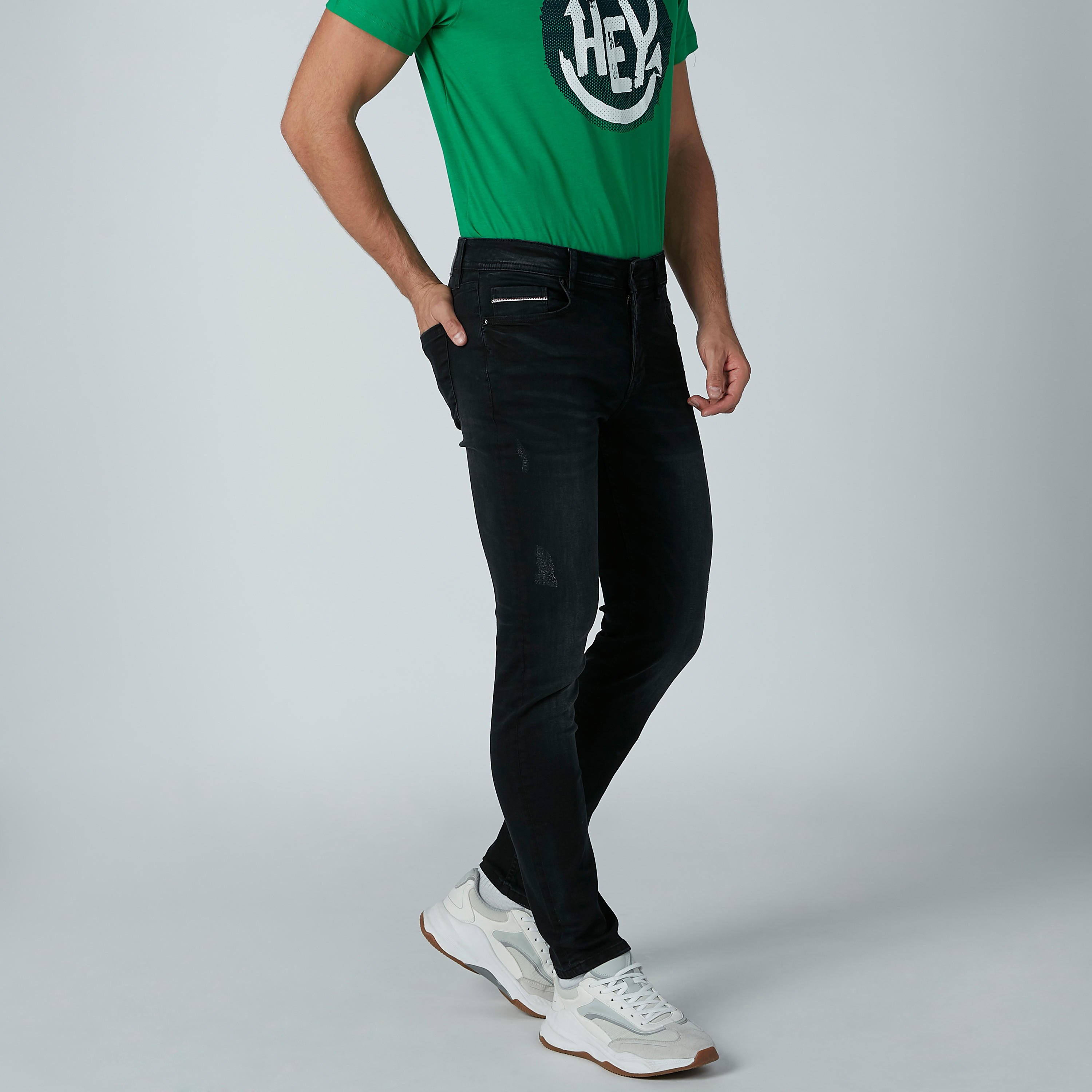 بنطال جينز سادة طويل بتصميم ممزّق وجيوب من لي كوبر-men-clothing-bottoms-jeans-image-4