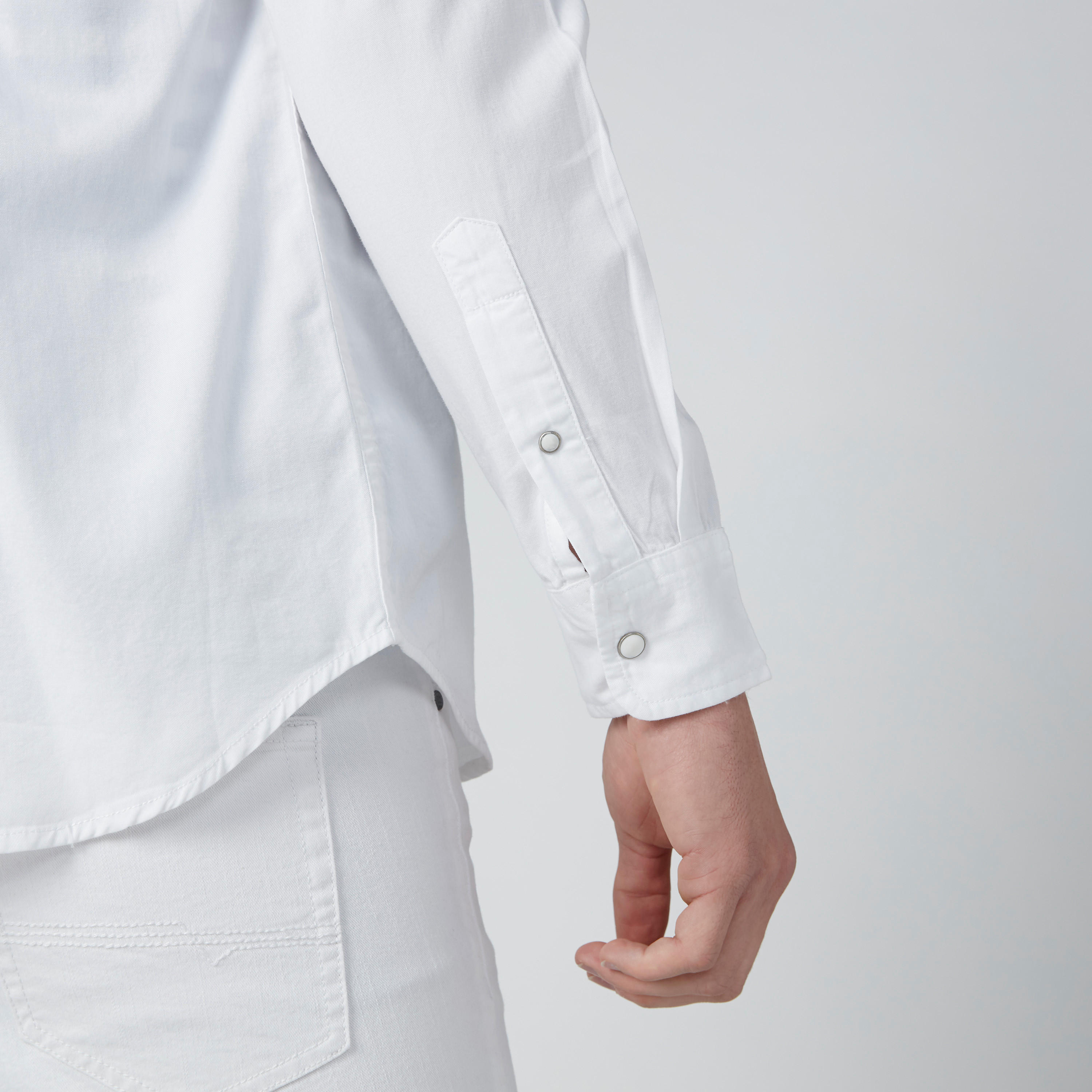 قميص بأكمام طويلة وجيوب من لي كوبر-men-clothing-shirts-image-5