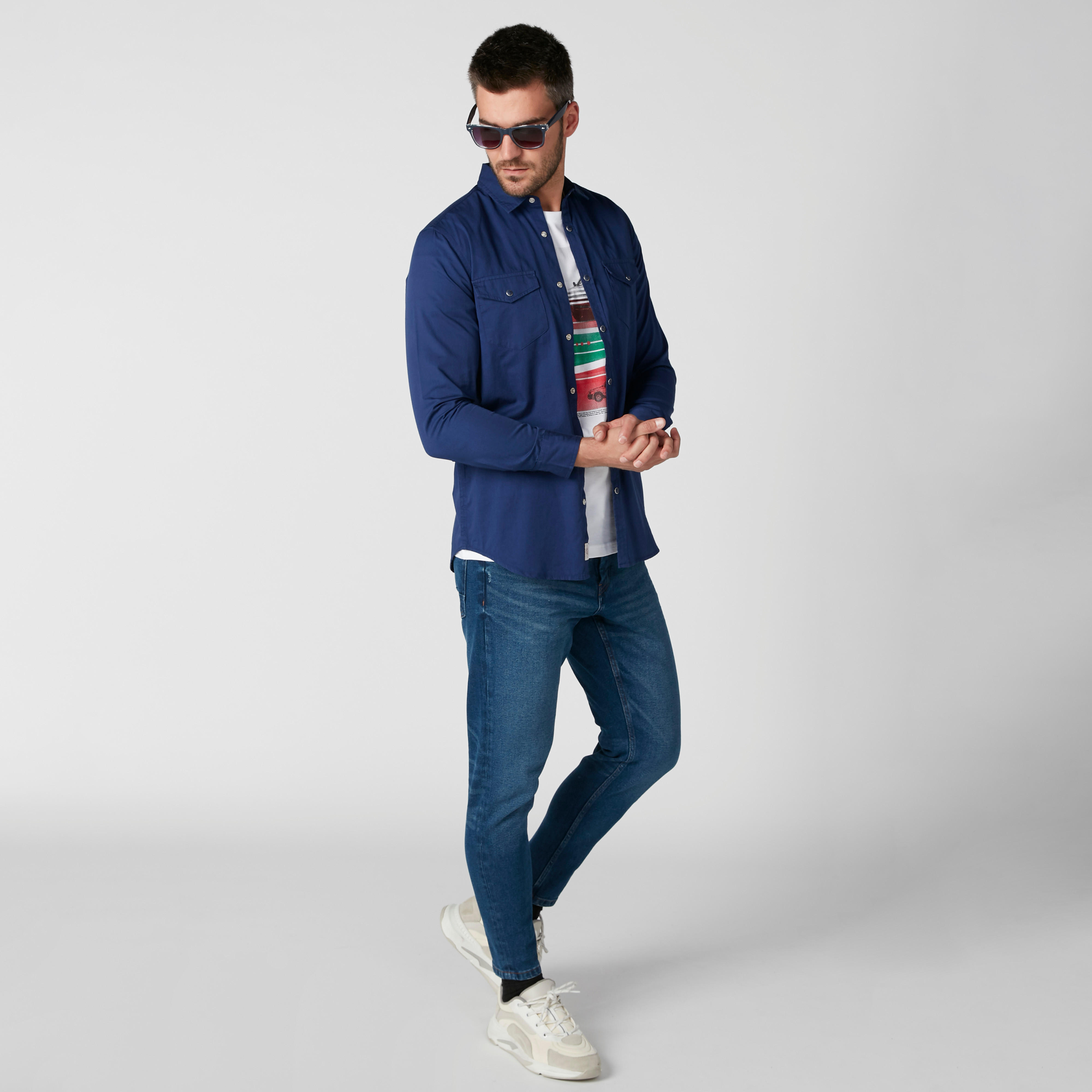 قميص بأكمام طويلة وجيوب من لي كوبر-men-clothing-shirts-image-1
