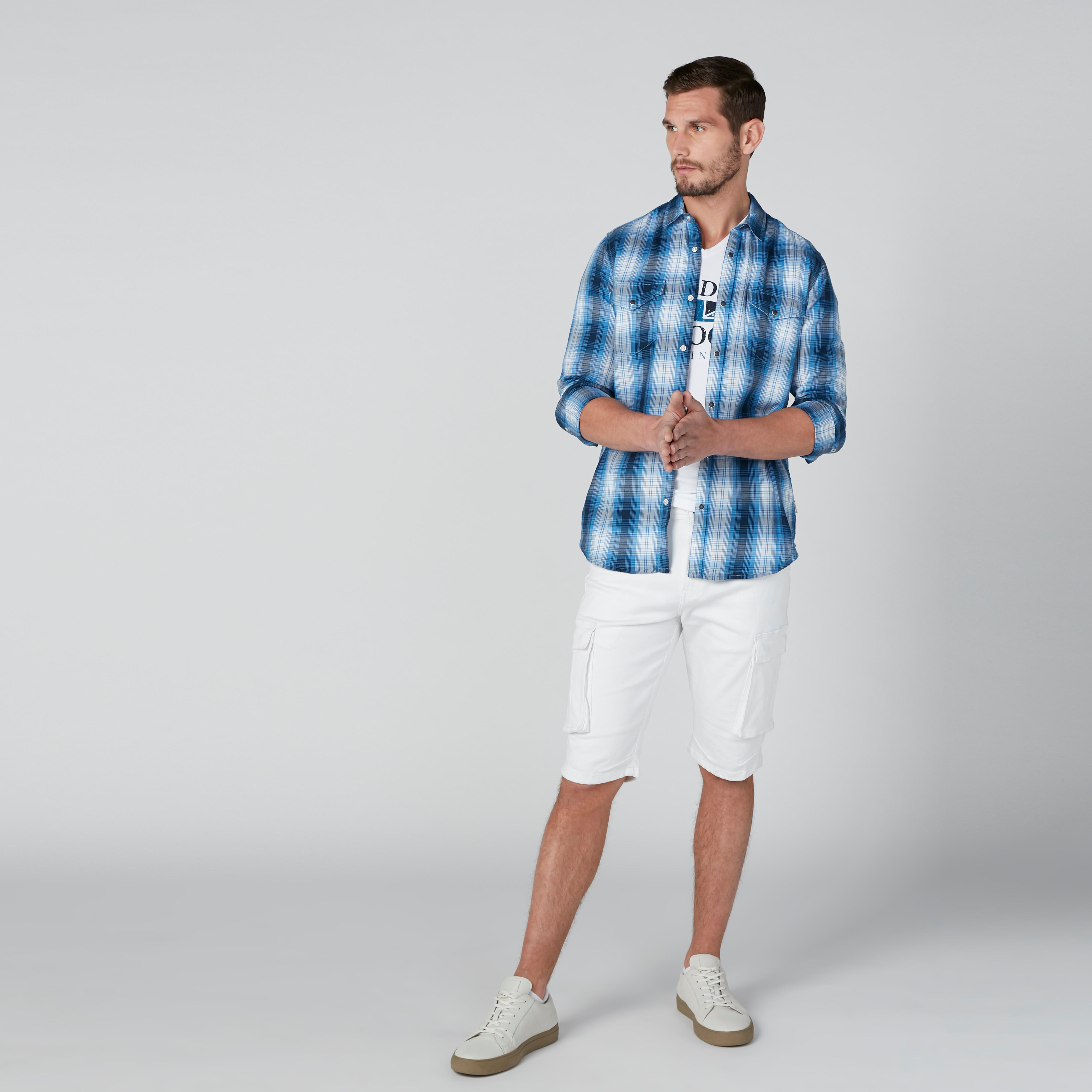 قميص كاروهات بقصّة عادية وأكمام طويلة من لي كوبر-men-clothing-shirts-image-1