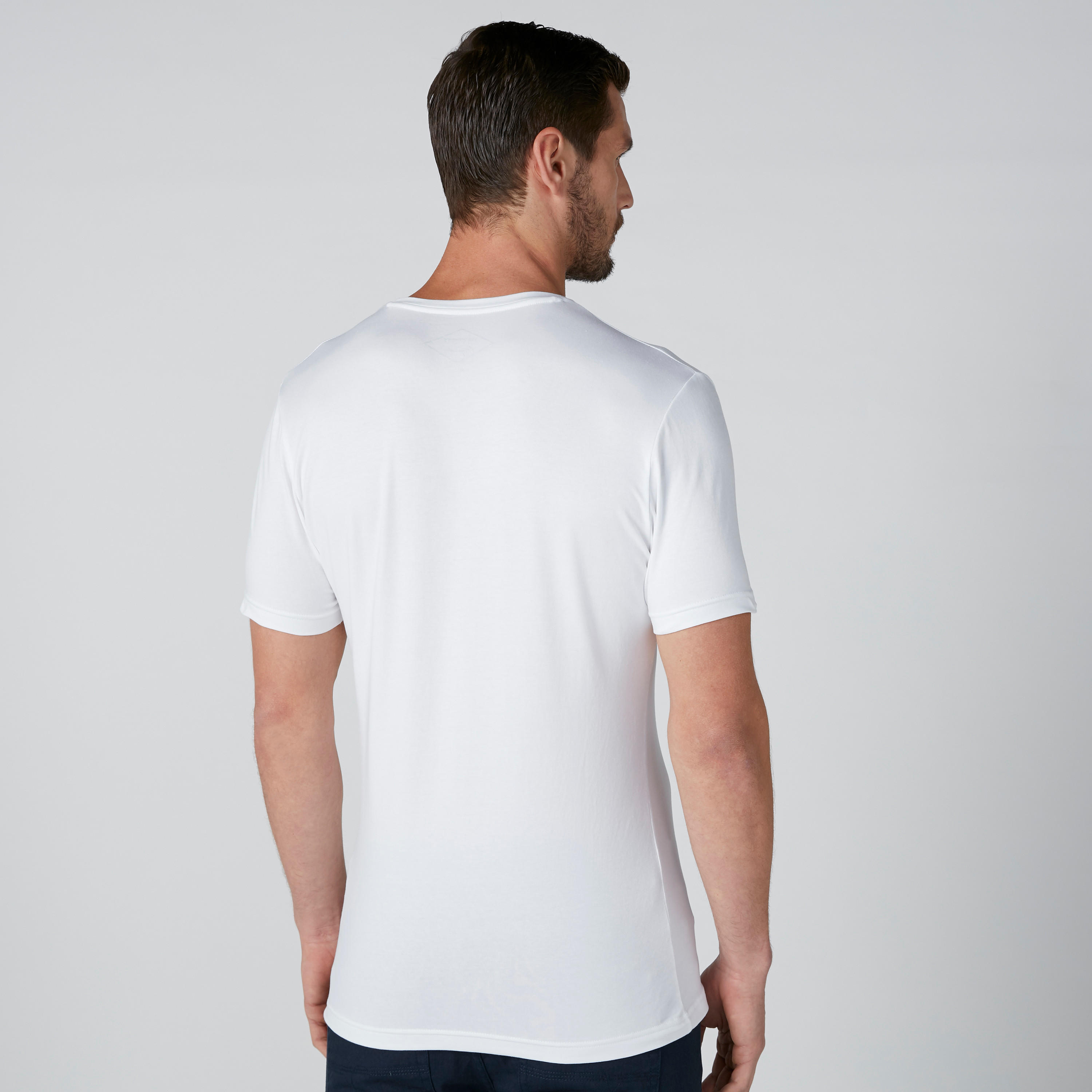 Lee Cooper Printed T-Shirt with V-Neck-men-clothing-tshirtsandpolos-tshirts-image-2