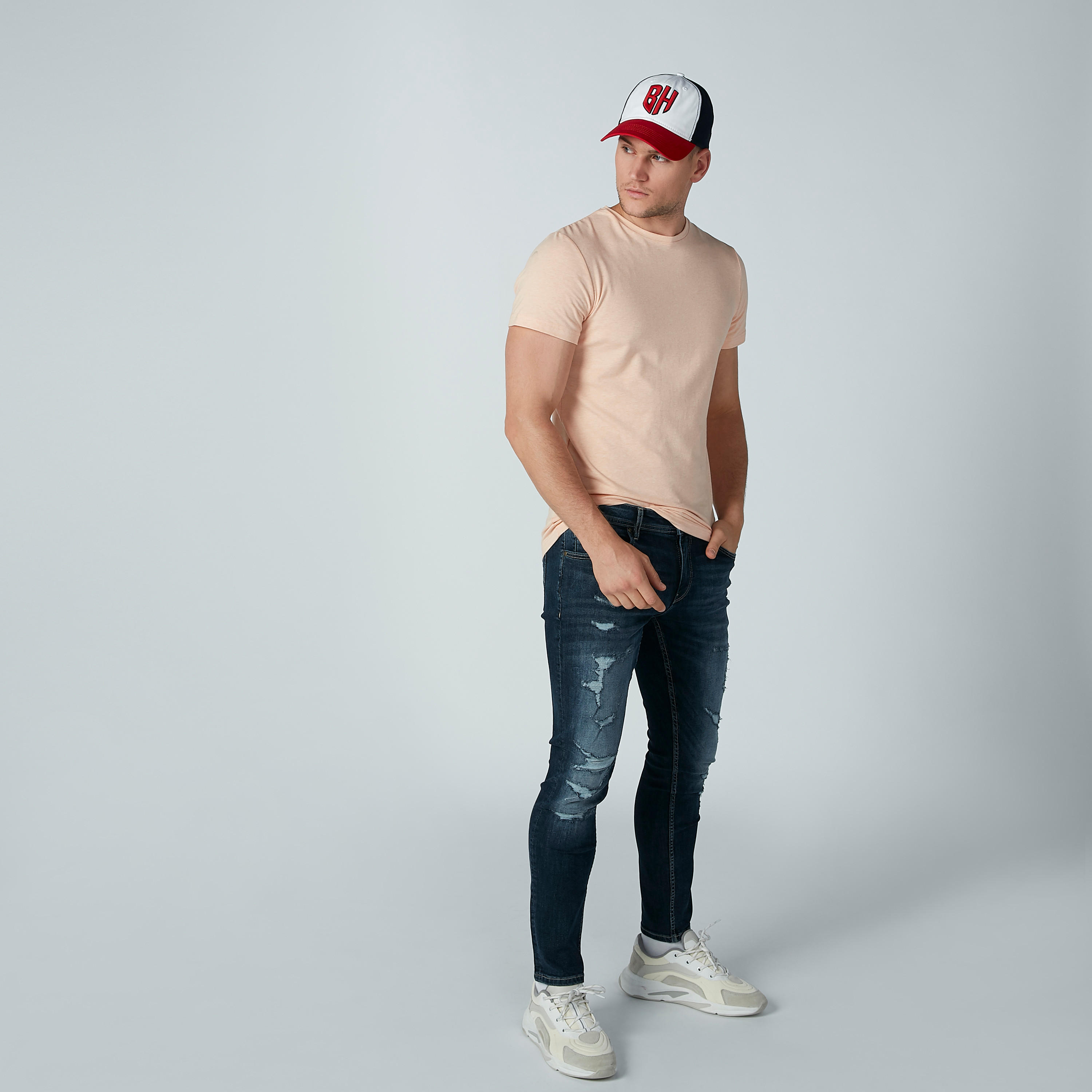 Lee Cooper Solid T-shirt with Short Sleeves-men-clothing-tshirtsandpolos-tshirts-image-1