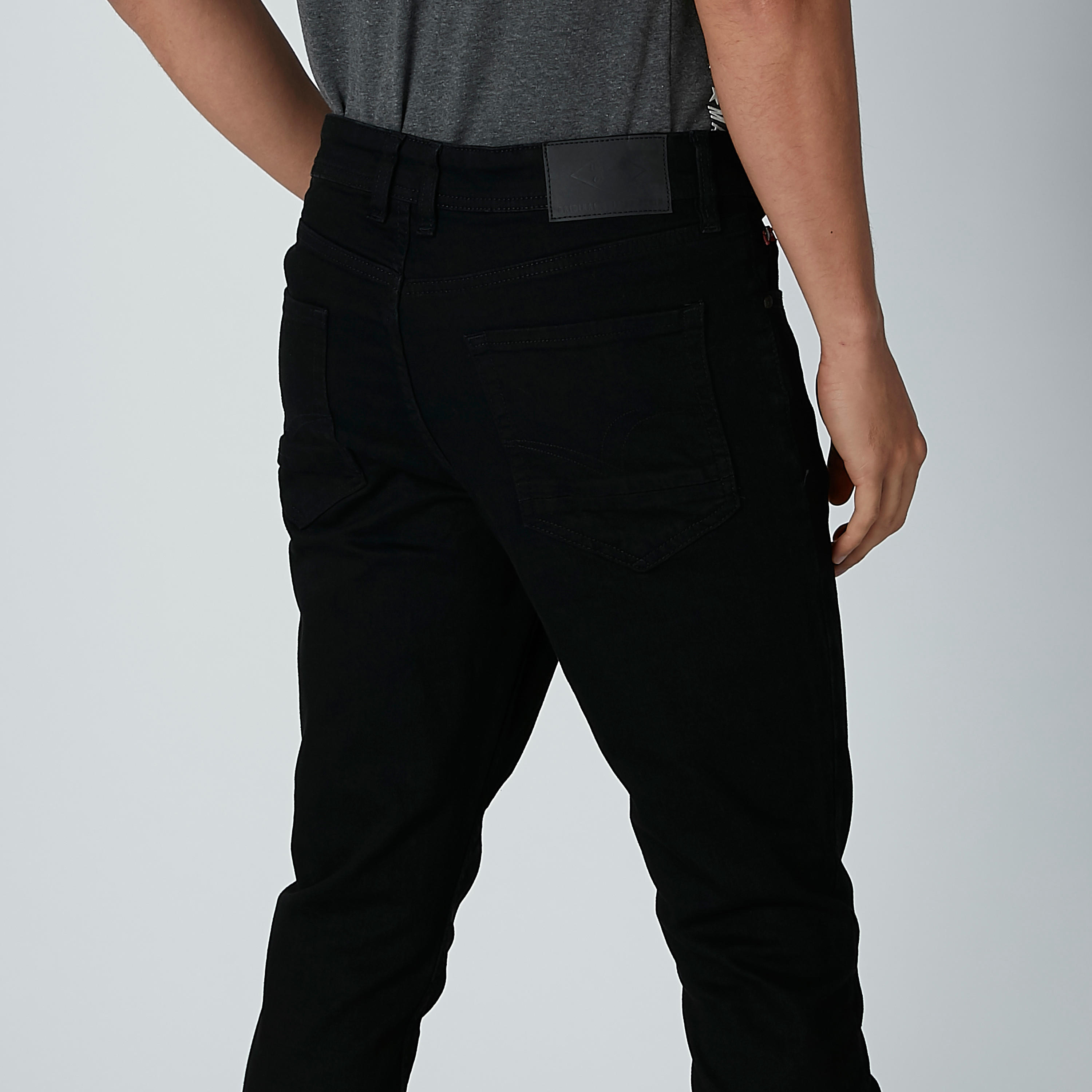 بنطال جينز طويل بجيوب وحلقات للحزام من لي كوبر-men-clothing-bottoms-jeans-image-6