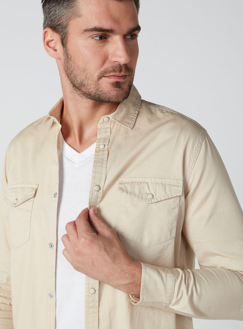 قميص بأكمام طويلة وأزرار وجيوب من لي كوبر-men-clothing-shirts-image-4