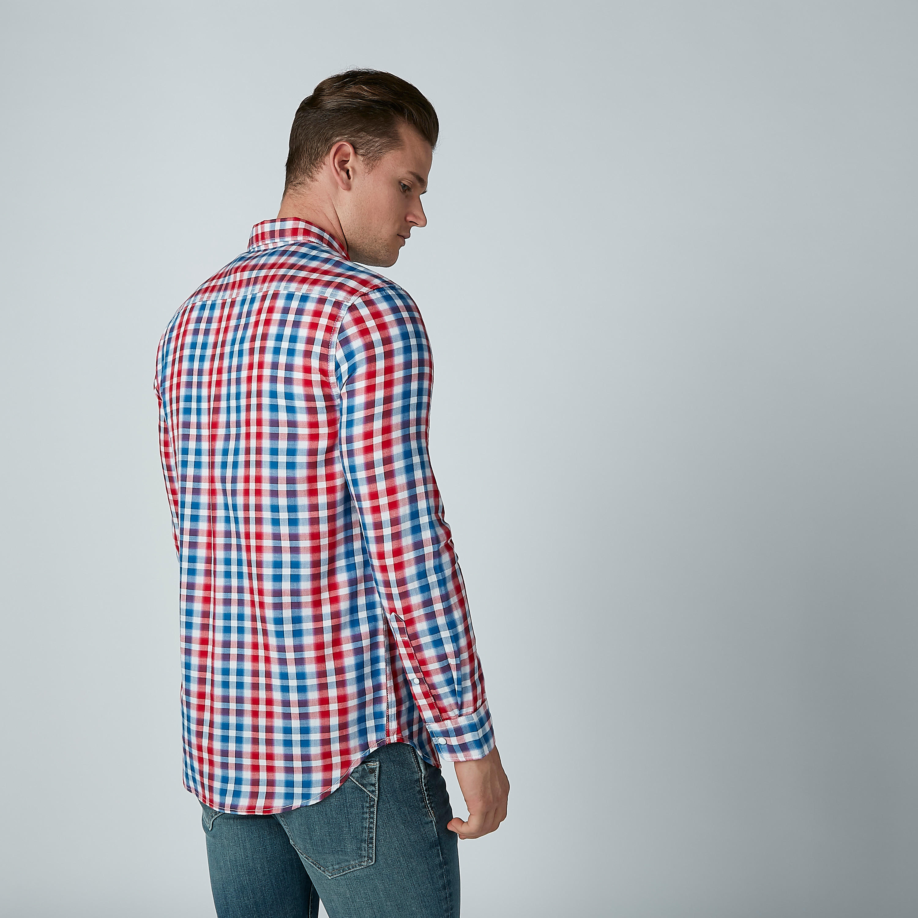 قميص كاروهات بأكمام طويلة وجيب على الصدر من لي كوبر-men-clothing-shirts-image-4