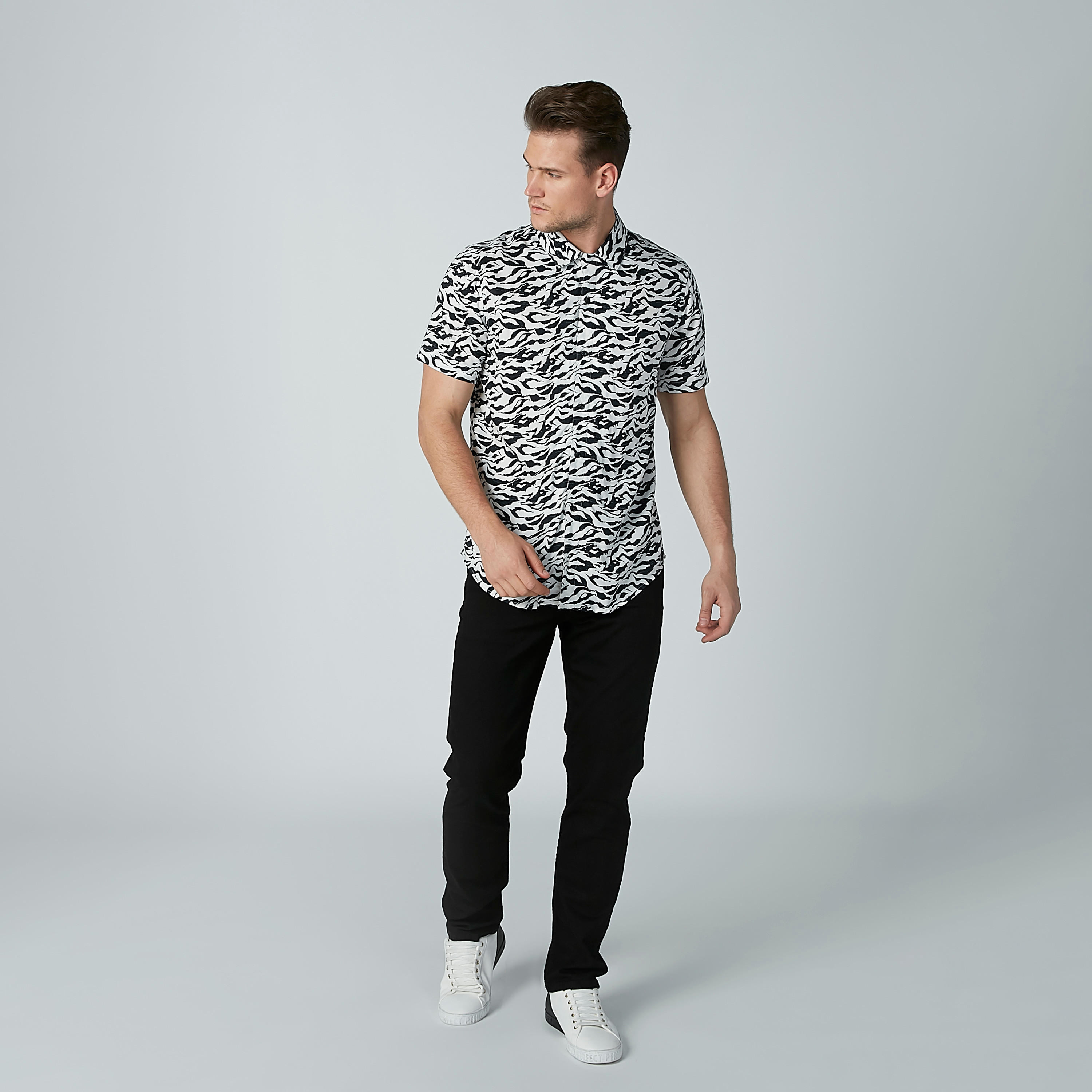 بنطال جينز بجيوب وحلقات للحزام من لي كوبر-men-clothing-bottoms-jeans-image-2