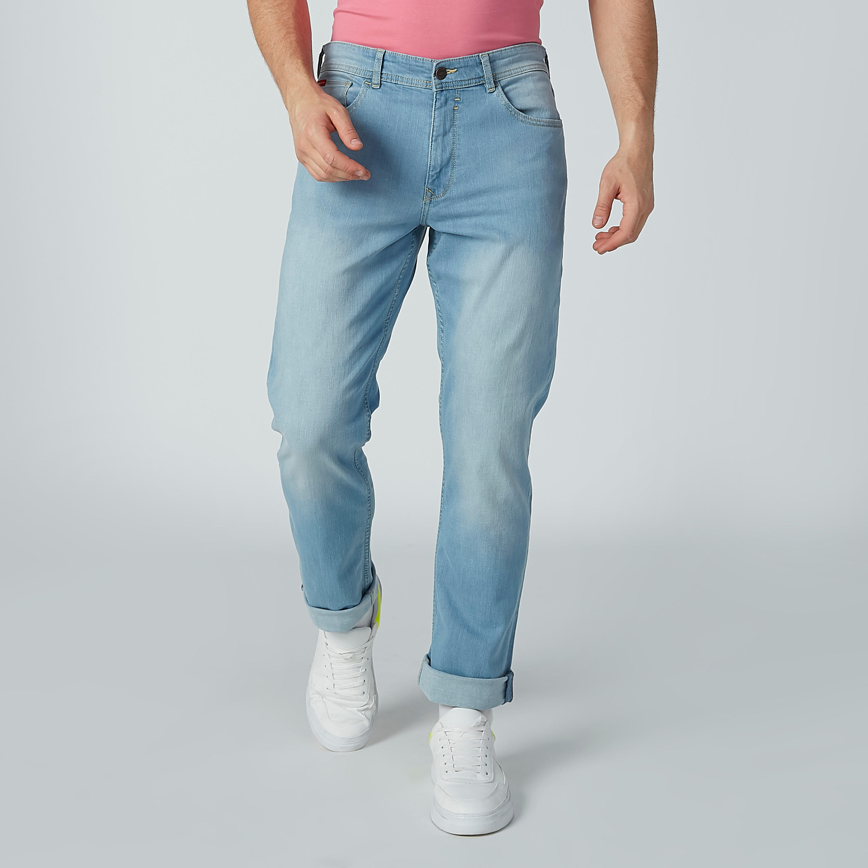 بنطال جينز سادة بجيوب من لي كوبر-men-clothing-bottoms-jeans-image-2