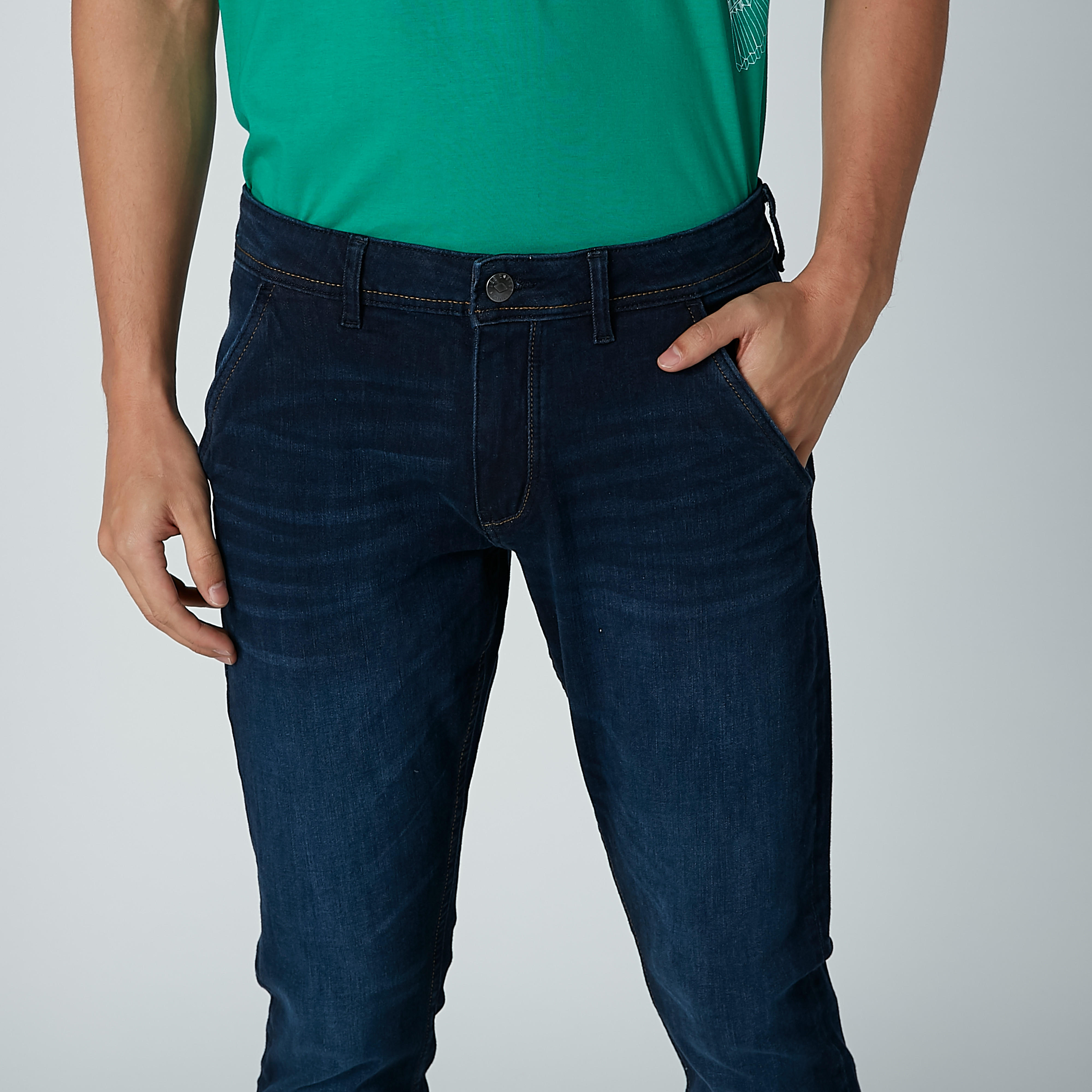 بنطال جينز سادة بسحّاب إغلاق وجيوب من لي كوبر-men-clothing-bottoms-jeans-image-3