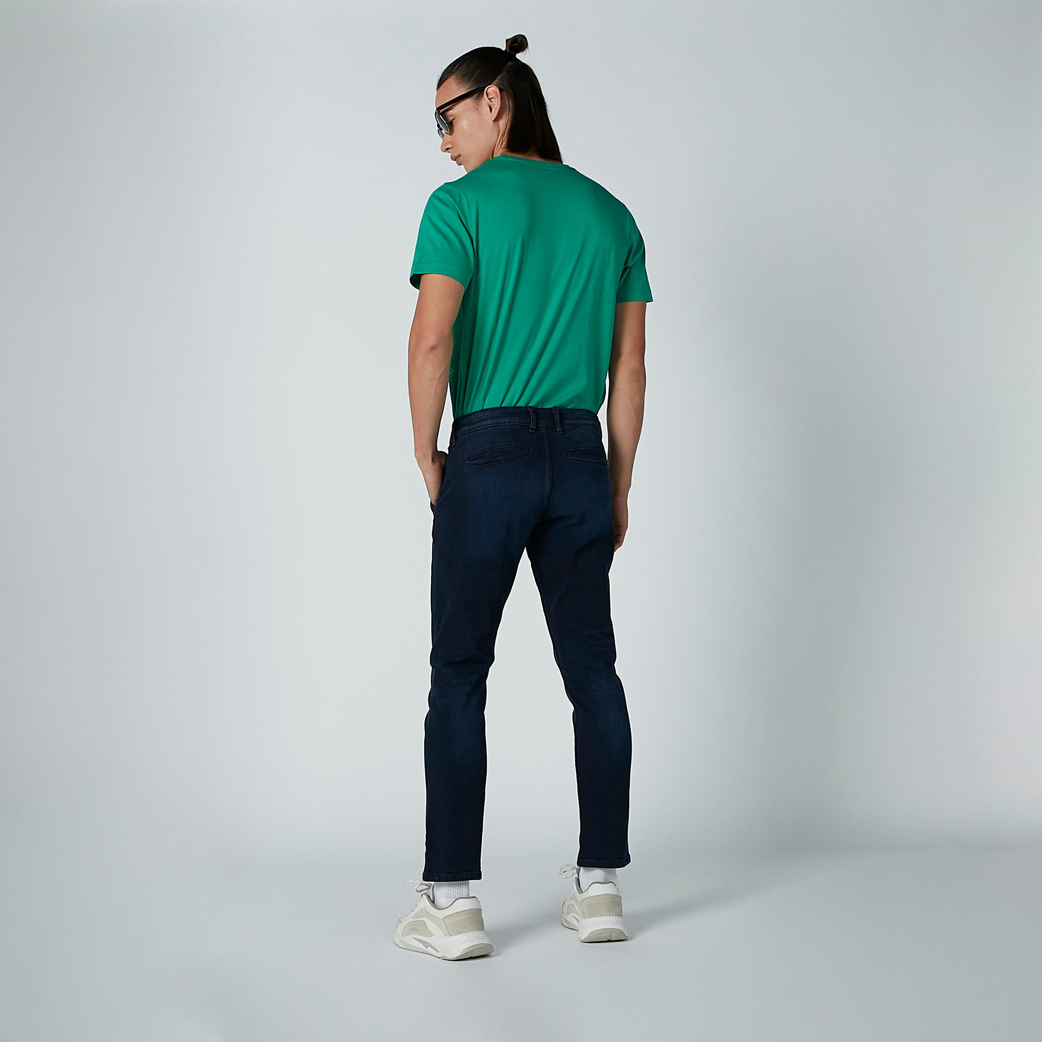 بنطال جينز سادة بسحّاب إغلاق وجيوب من لي كوبر-men-clothing-bottoms-jeans-image-5