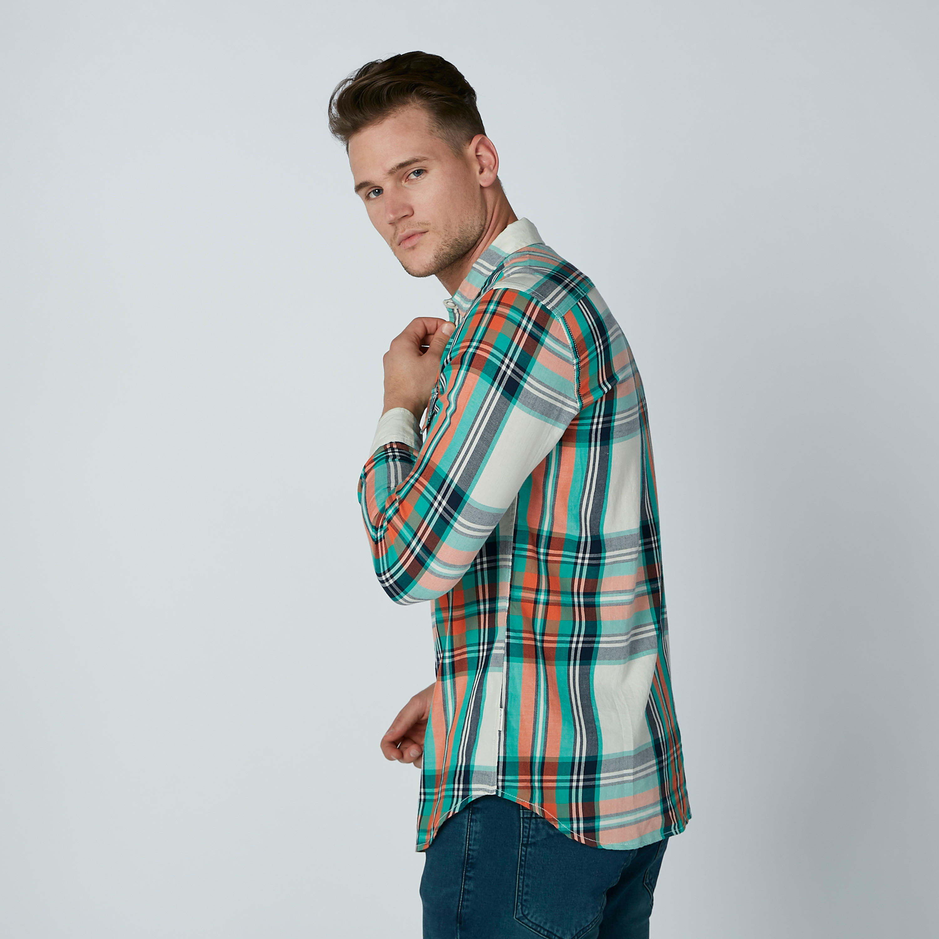 قميص كاروهات بأكمام طويلة وجيوب من لي كوبر-men-clothing-shirts-image-3