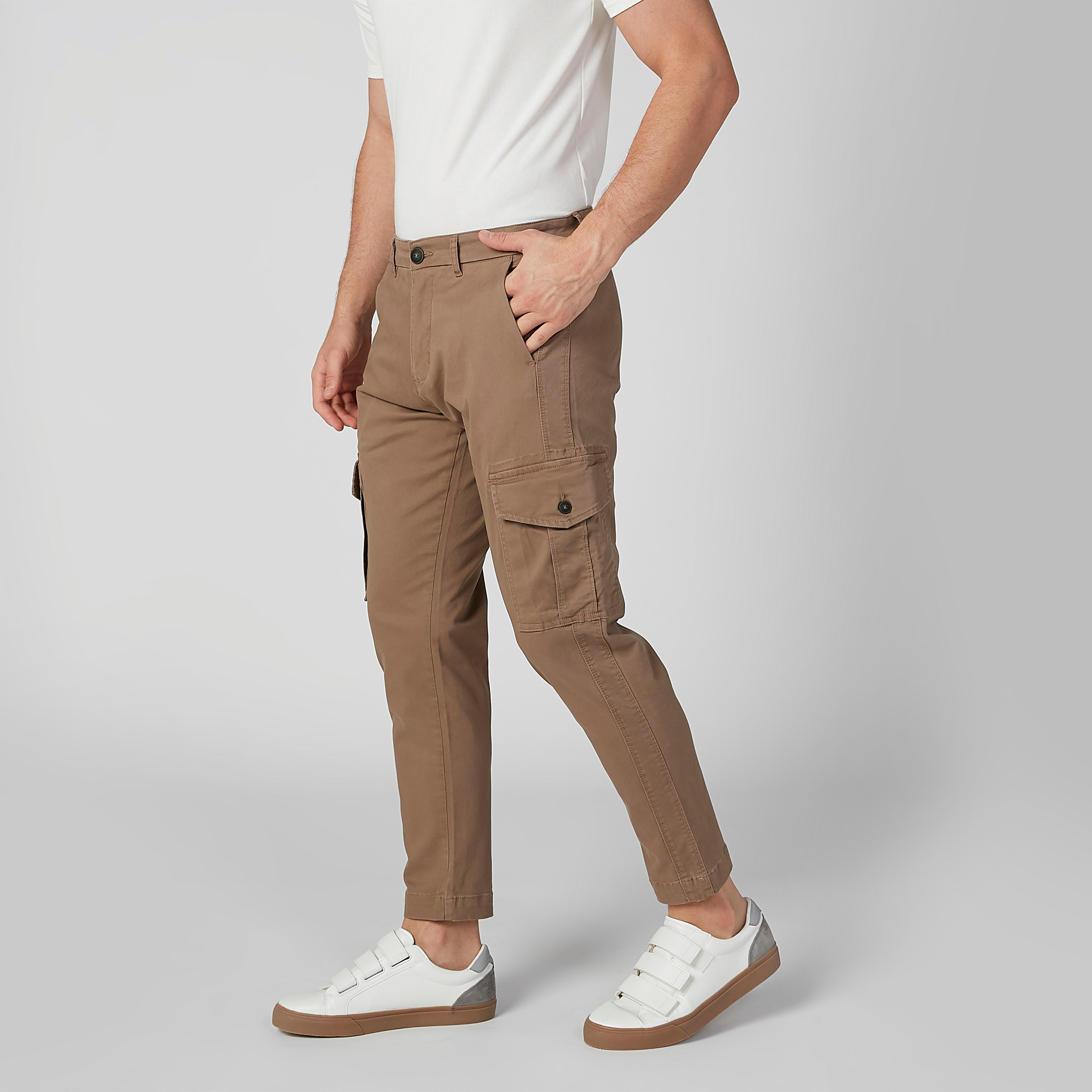 بنطال جينز سادة بجيوب من لي كوبر-men-clothing-bottoms-jeans-image-1