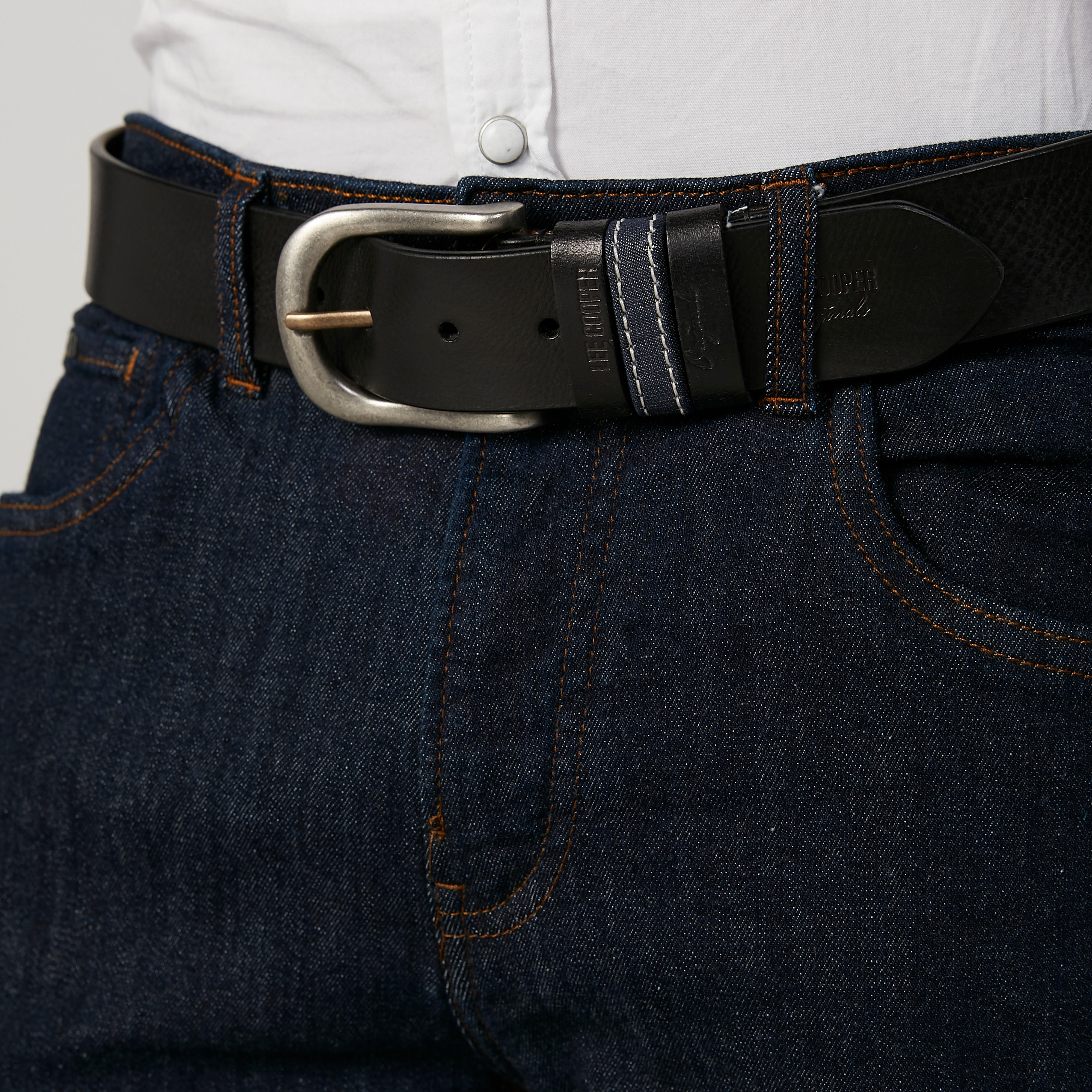 حزام بارز الملمس بإبزيم بدبوس من لي كوبر-men-beltsandwallets-belts-image-2