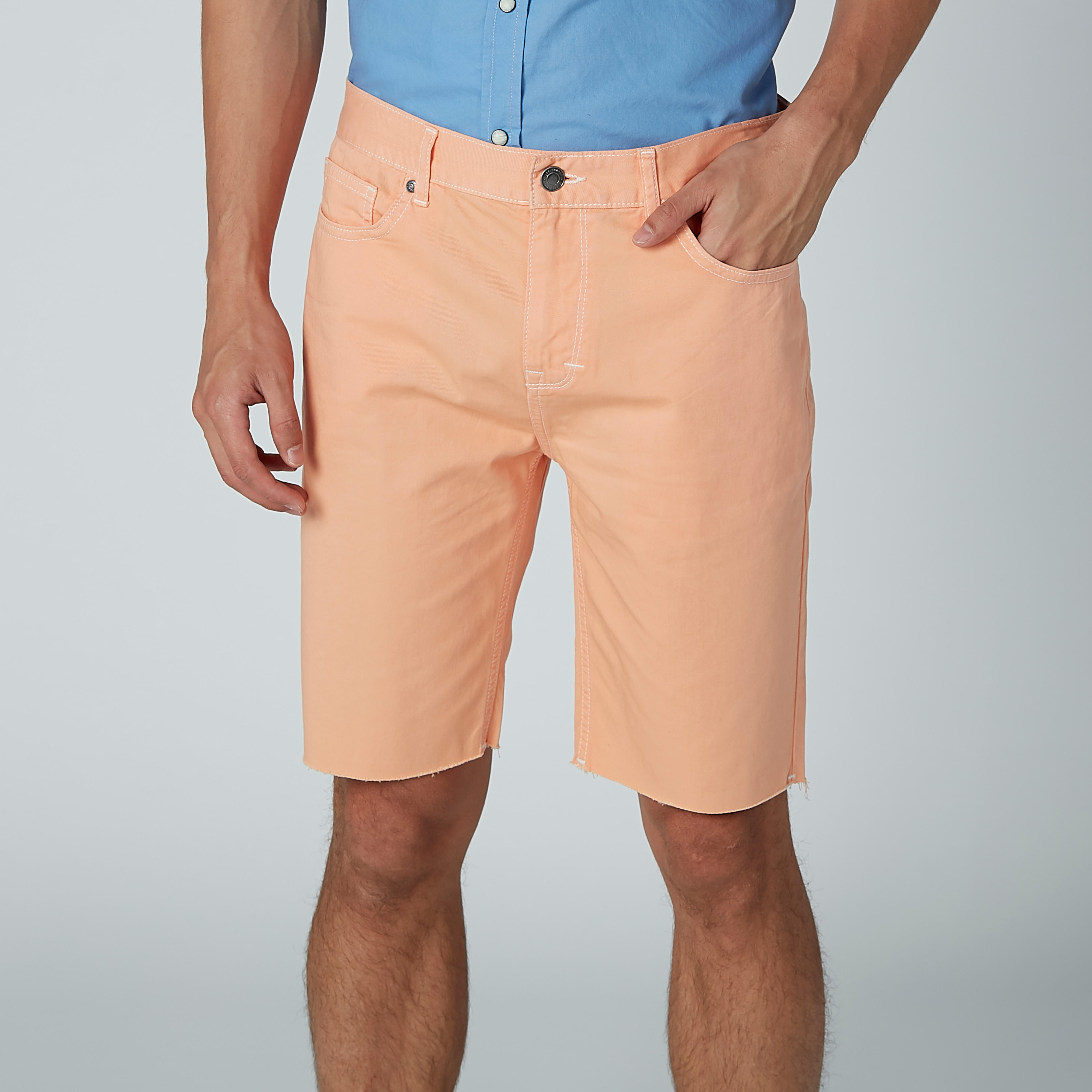 شورت سادة بجيوب من لي كوبر-men-clothing-bottoms-shorts-image-1