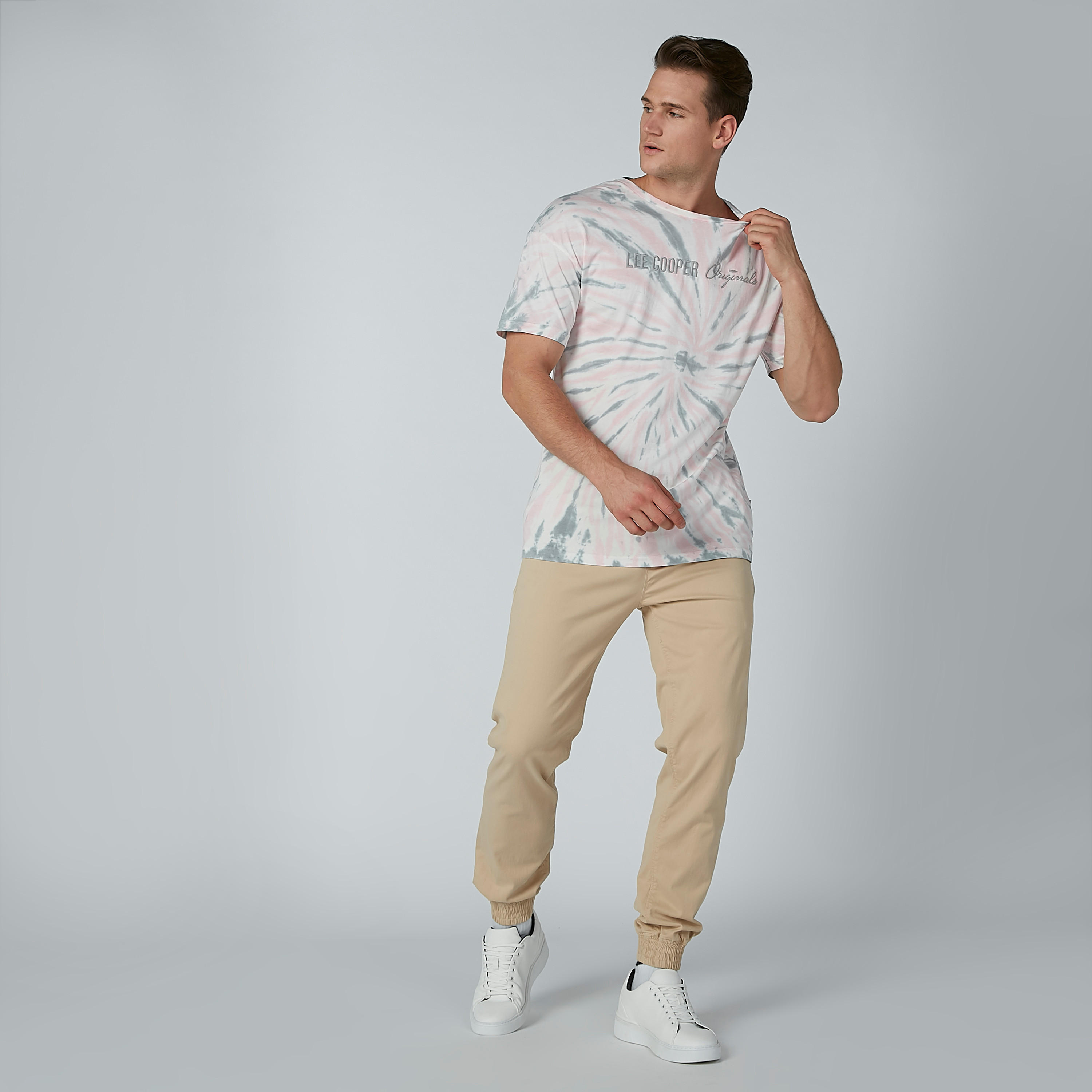 بنطال طويل بجيوب ورباط من لي كوبر-men-clothing-bottoms-trousersandchinos-trousers-image-2
