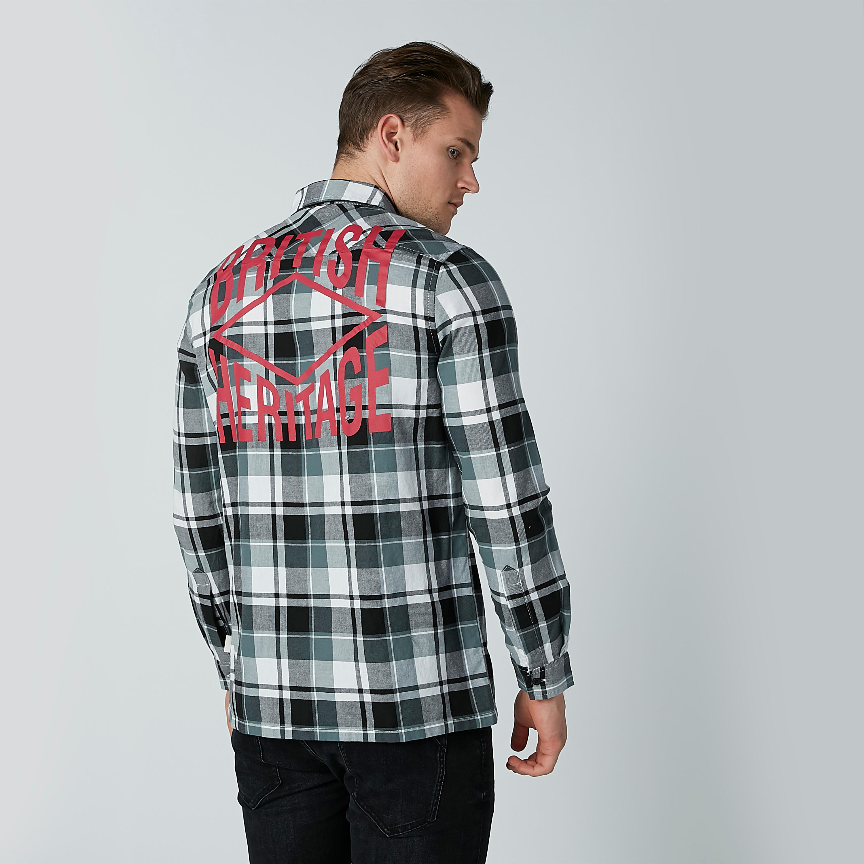 قميص كاروهات بأكمام طويلة وجيوب على الصدر من لي كوبر-men-clothing-shirts-image-4