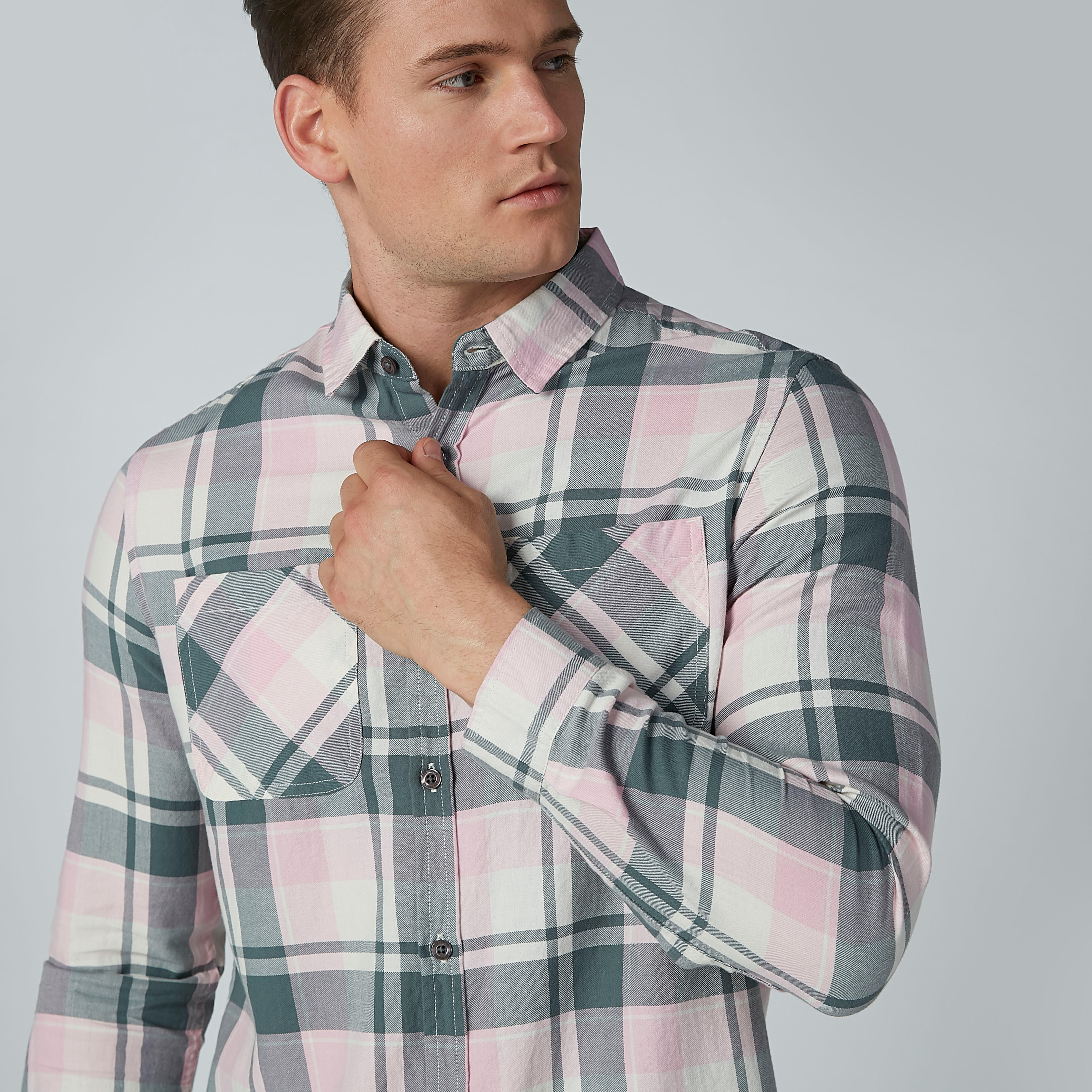 قميص كاروهات بأكمام طويلة وجيوب-men-clothing-shirts-image-4