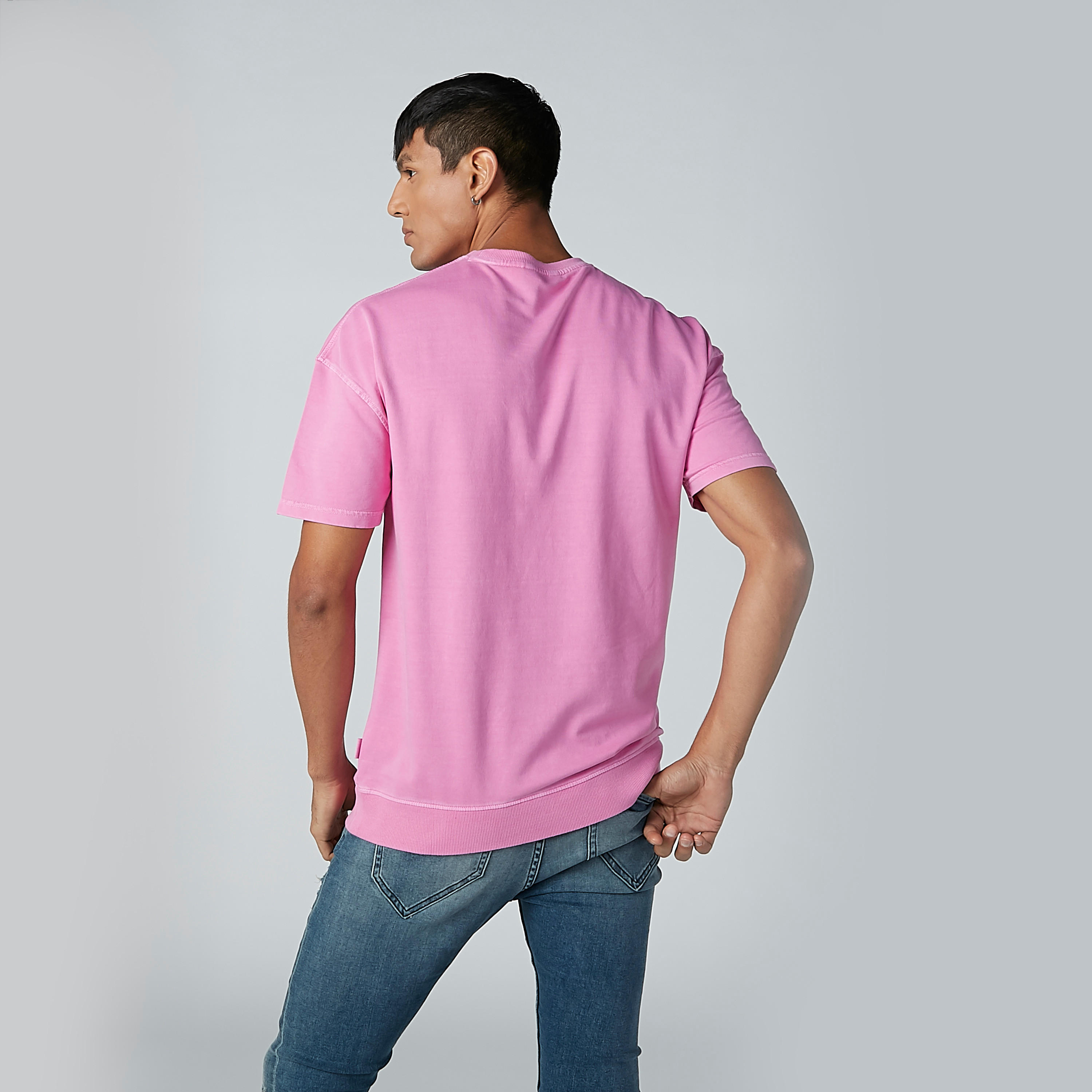 تيشيرت بياقة مستديرة وأكمام قصيرة وطبعات من لي كوبر-men-clothing-tshirtsandpolos-tshirts-image-4