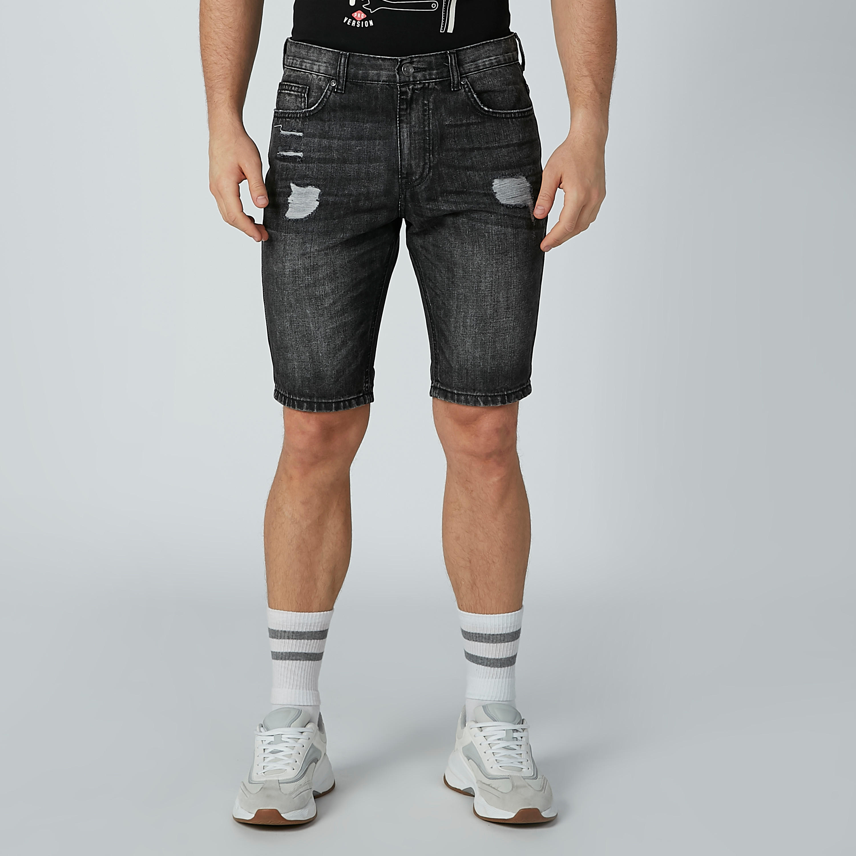 شورت دينم ممزّق بجيوب من لي كوبر-men-clothing-bottoms-jeans-image-1