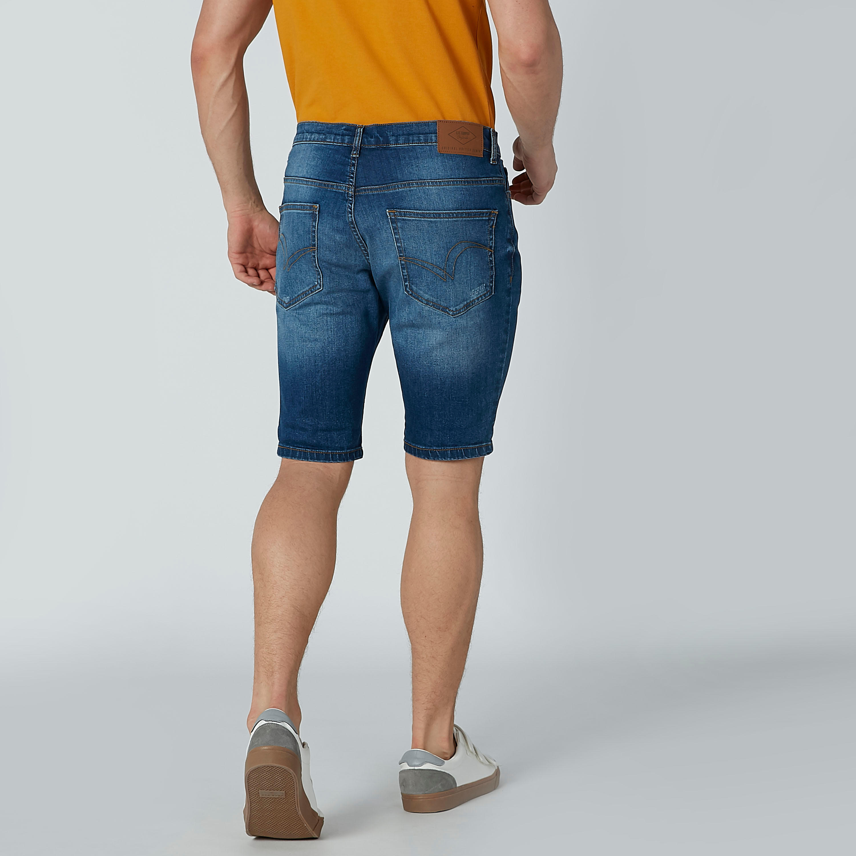 شورت دينم بسحّاب إغلاق وجيوب من لي كوبر-men-clothing-bottoms-jeans-image-4