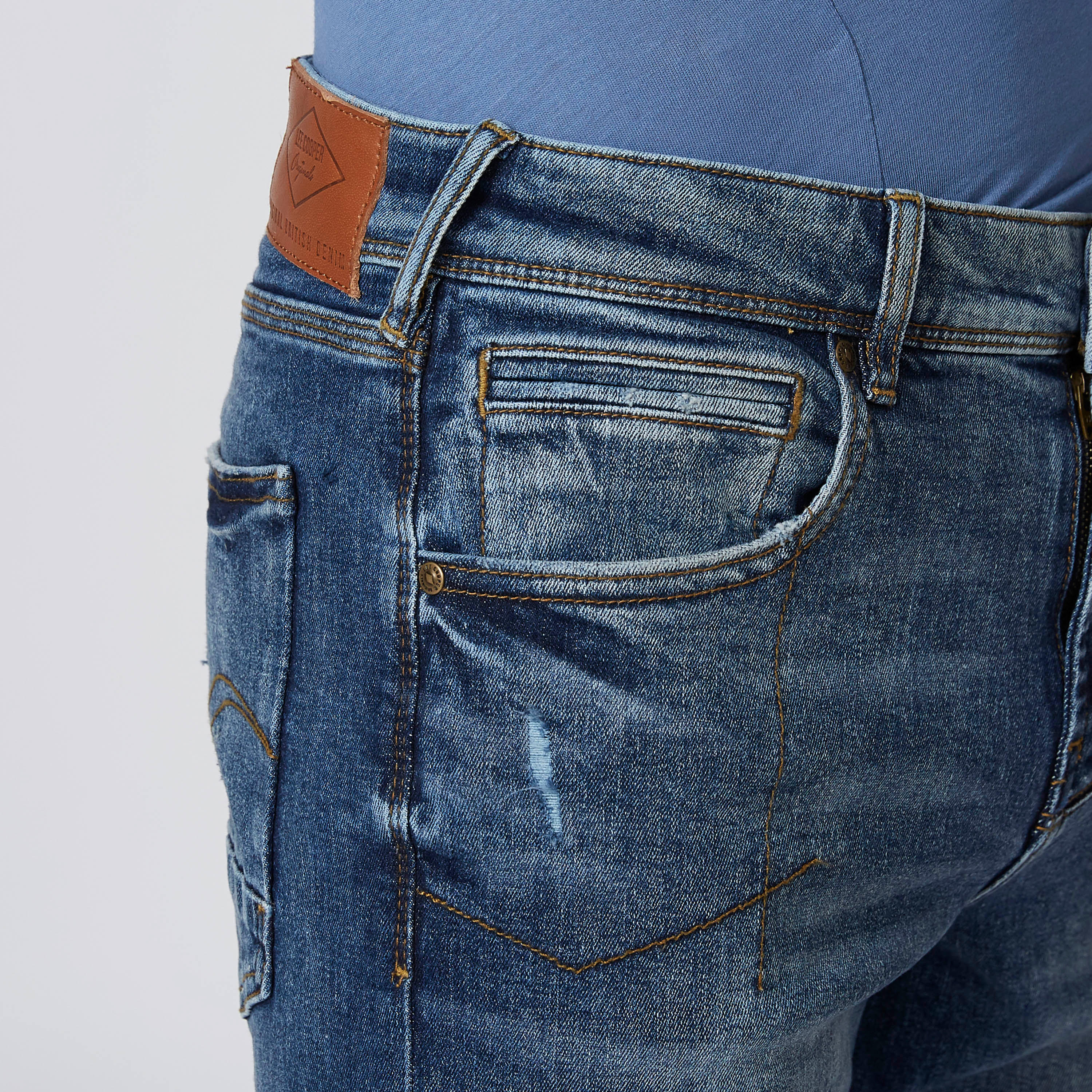بنطلون جينز مستدام ممزّق بخصر متوسط الارتفاع وجيوب -men-clothing-bottoms-jeans-image-5