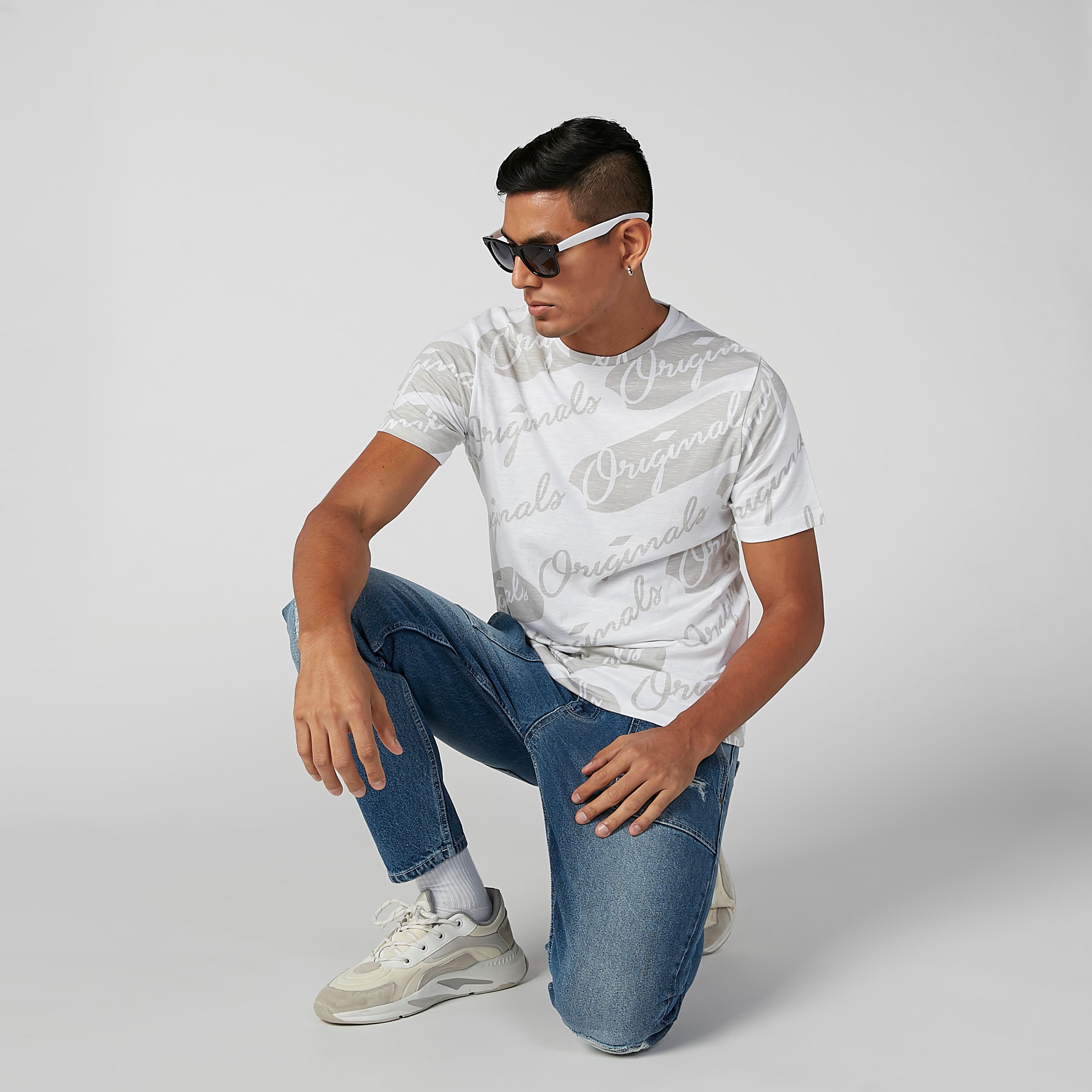 Sustainable Printed T-shirt with Crew Neck and Short Sleeves-men-clothing-tshirtsandpolos-tshirts-image-1