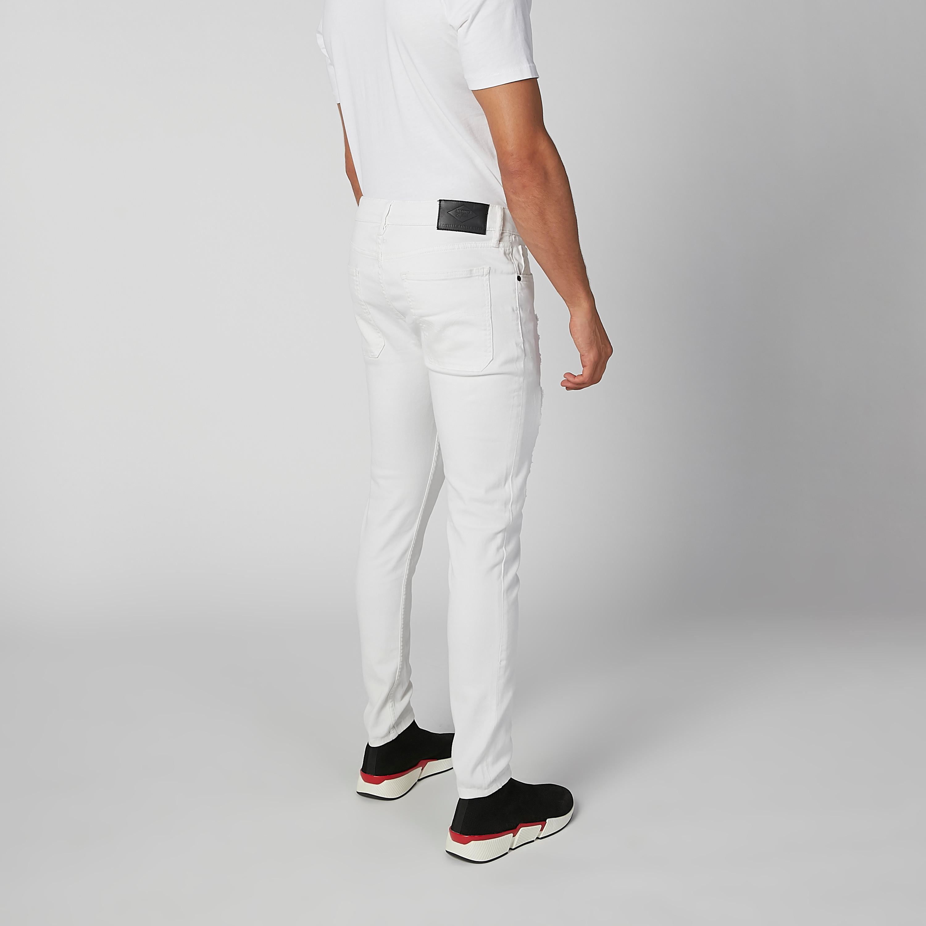 بنطلون جينز سكيني ممزق بخصر متوسط الارتفاع وجيوب-men-clothing-bottoms-jeans-image-3
