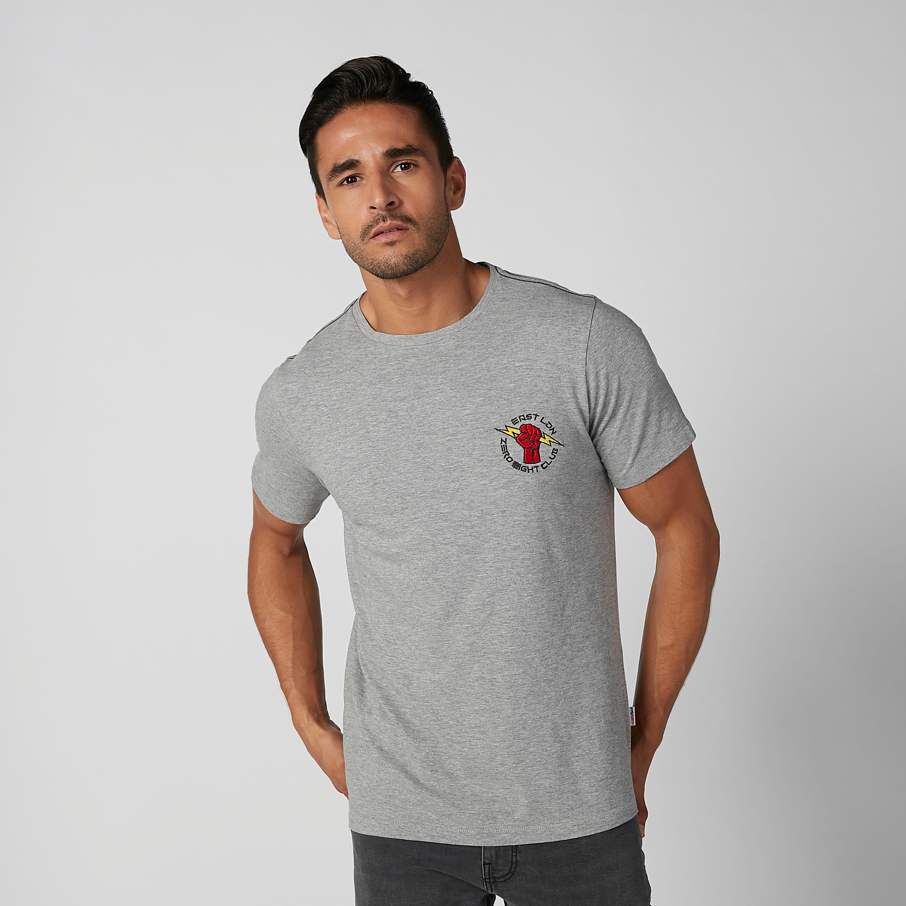 تيشيرت مستدام بياقة مستديرة وأكمام قصيرة وطبعات-men-clothing-tshirtsandpolos-tshirts-image-1