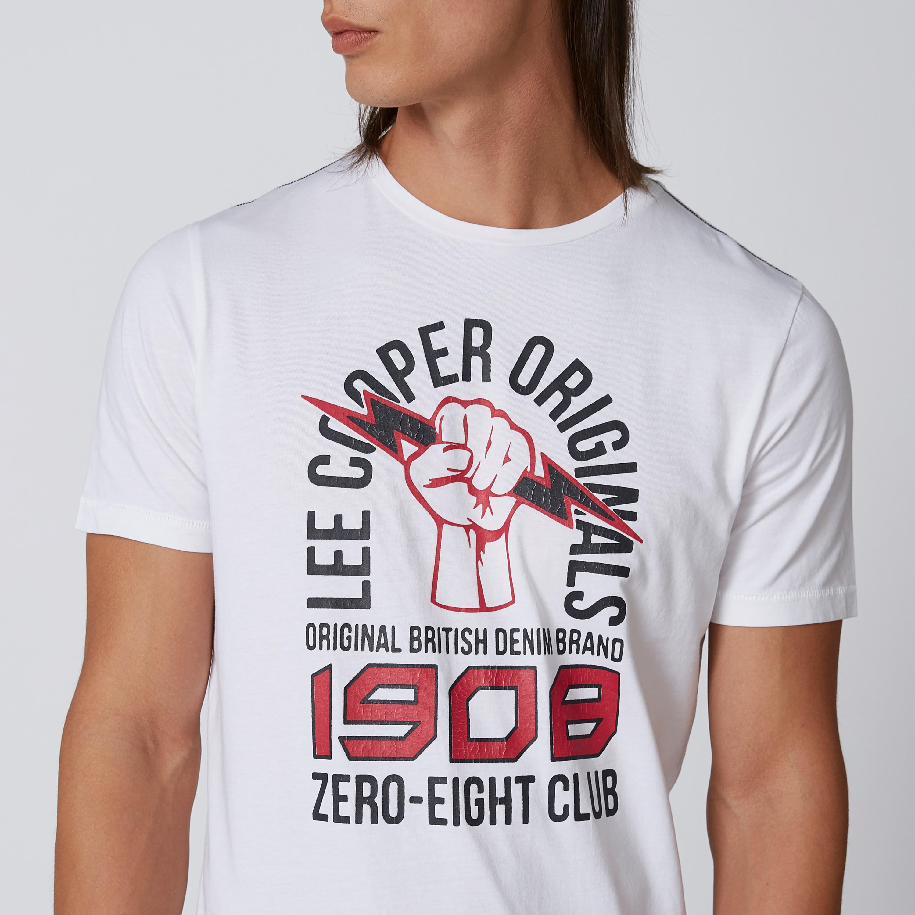 تيشيرت مستدام بياقة مستديرة وأكمام قصيرة وطبعات-men-clothing-tshirtsandpolos-tshirts-image-4