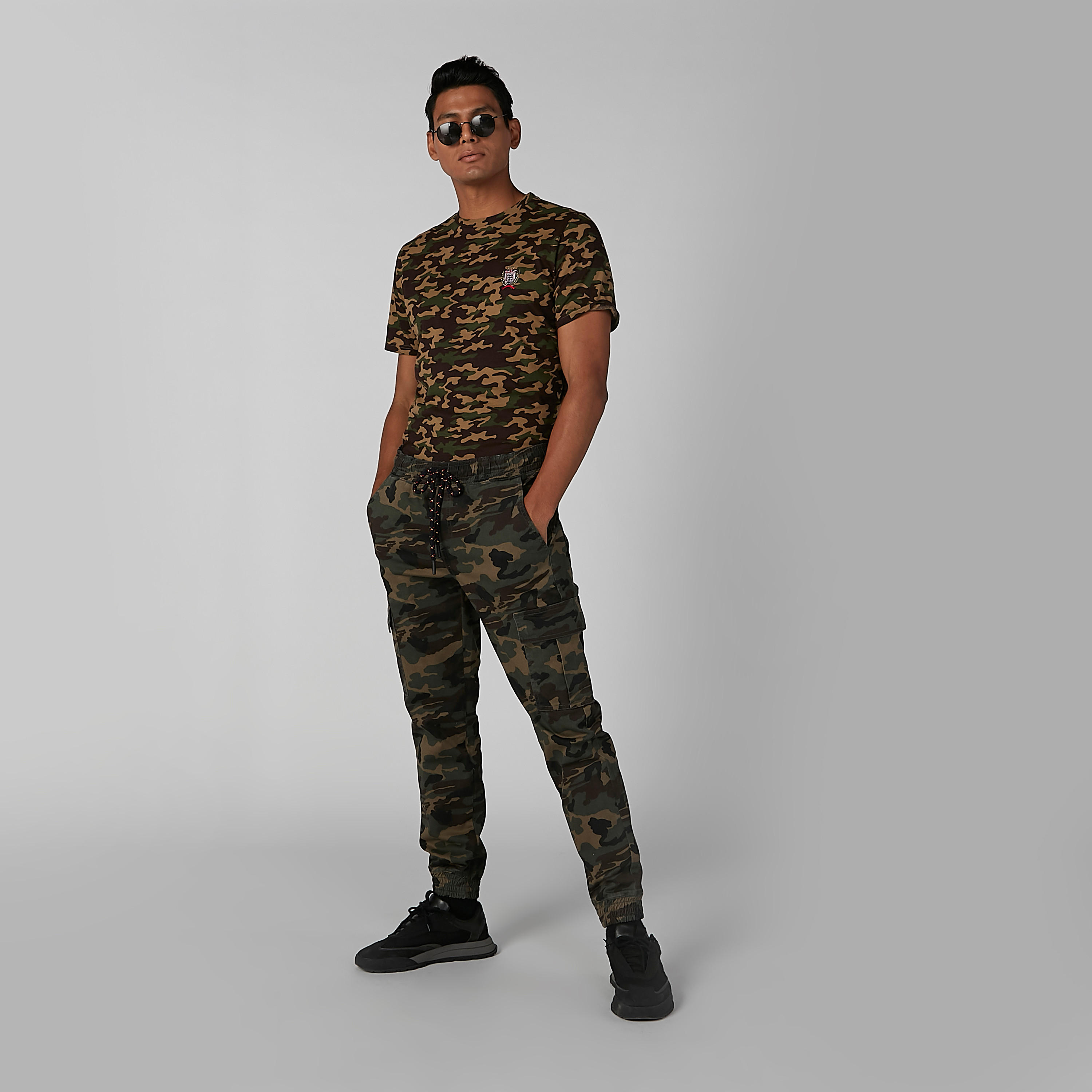 Sustainable Camouflage Printed Mid Waist Cuffed Pants with Pockets-men-clothing-bottoms-joggers-image-3
