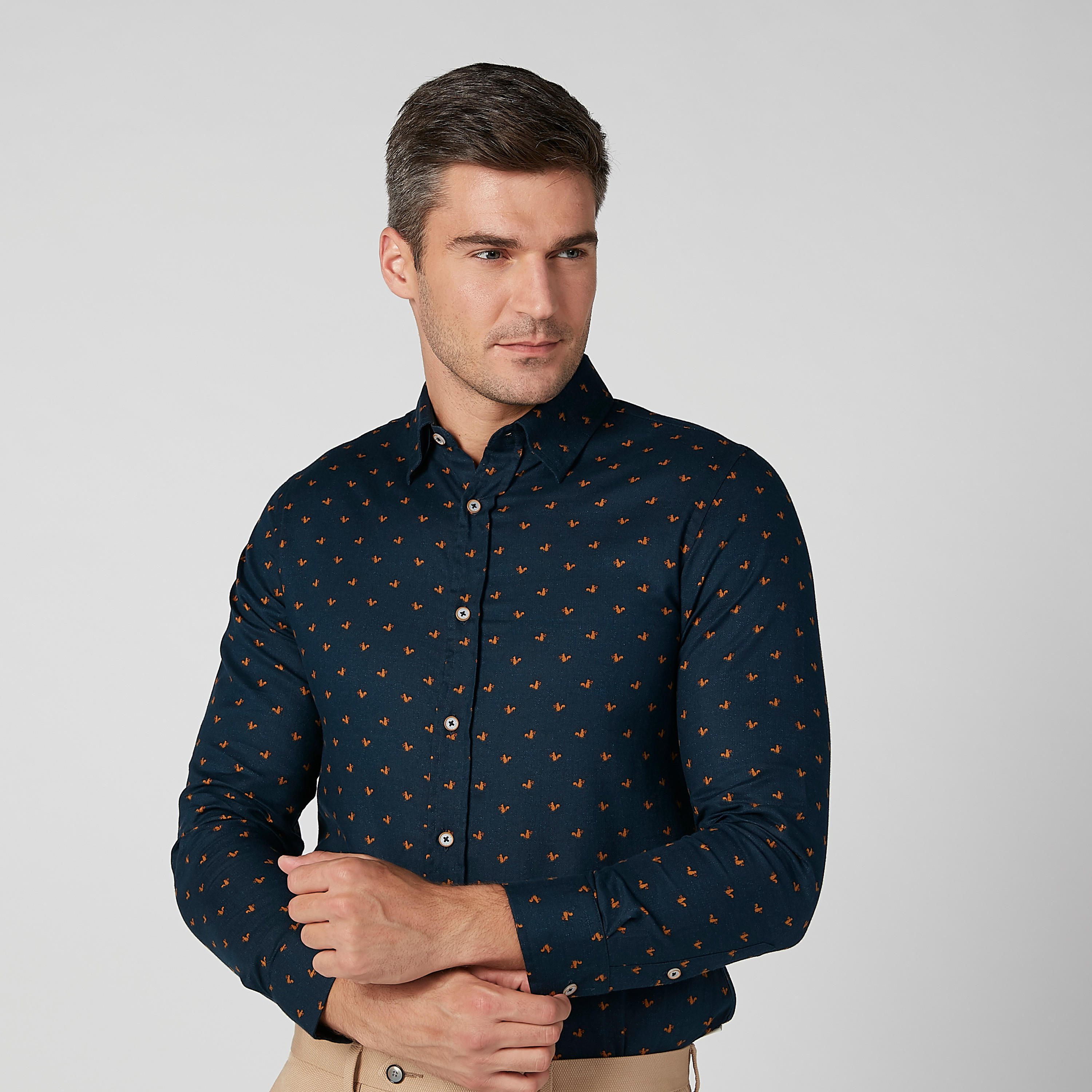 قميص مستدام بأكمام طويلة وأزرار وطبعات -men-clothing-shirts-image-1