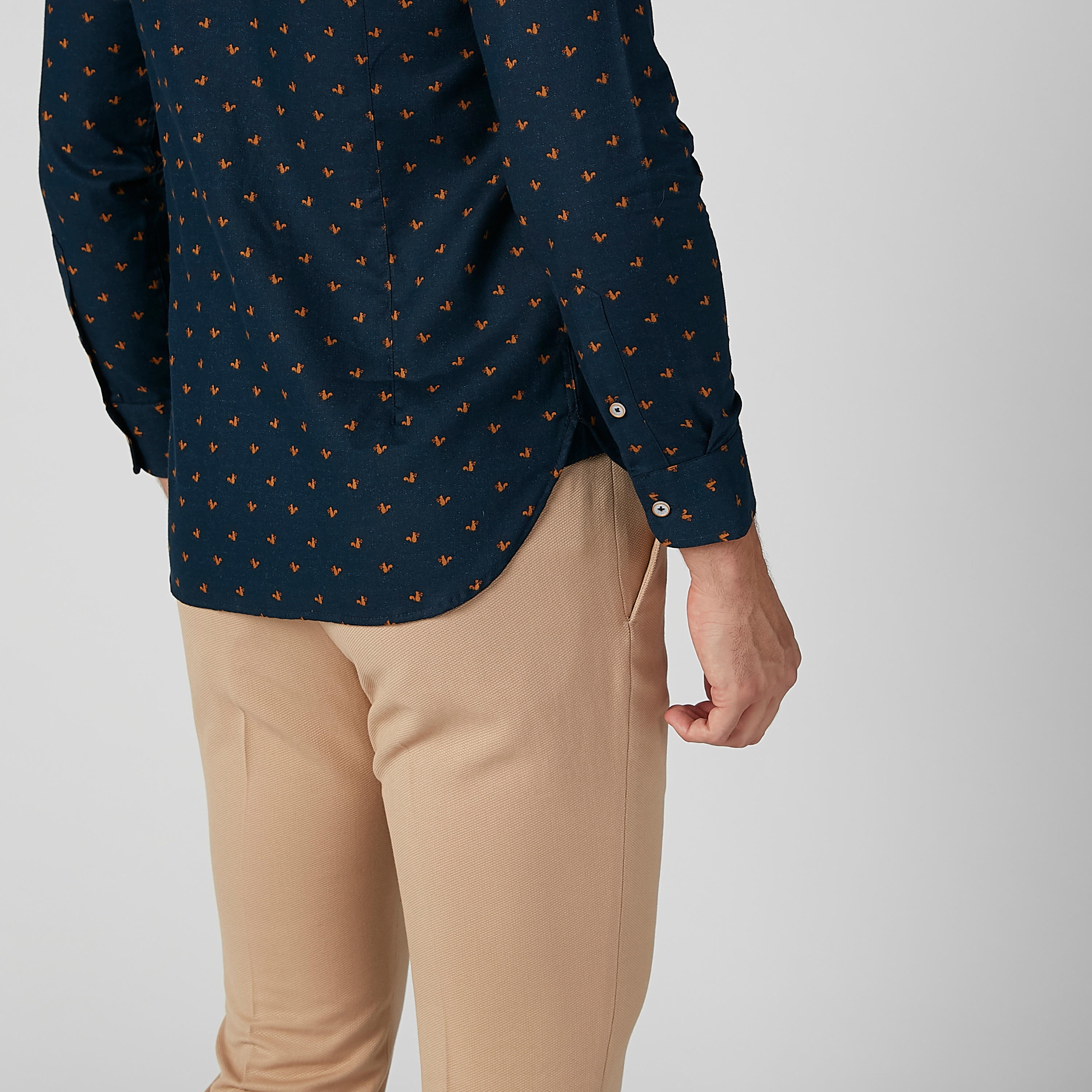 قميص مستدام بأكمام طويلة وأزرار وطبعات -men-clothing-shirts-image-5