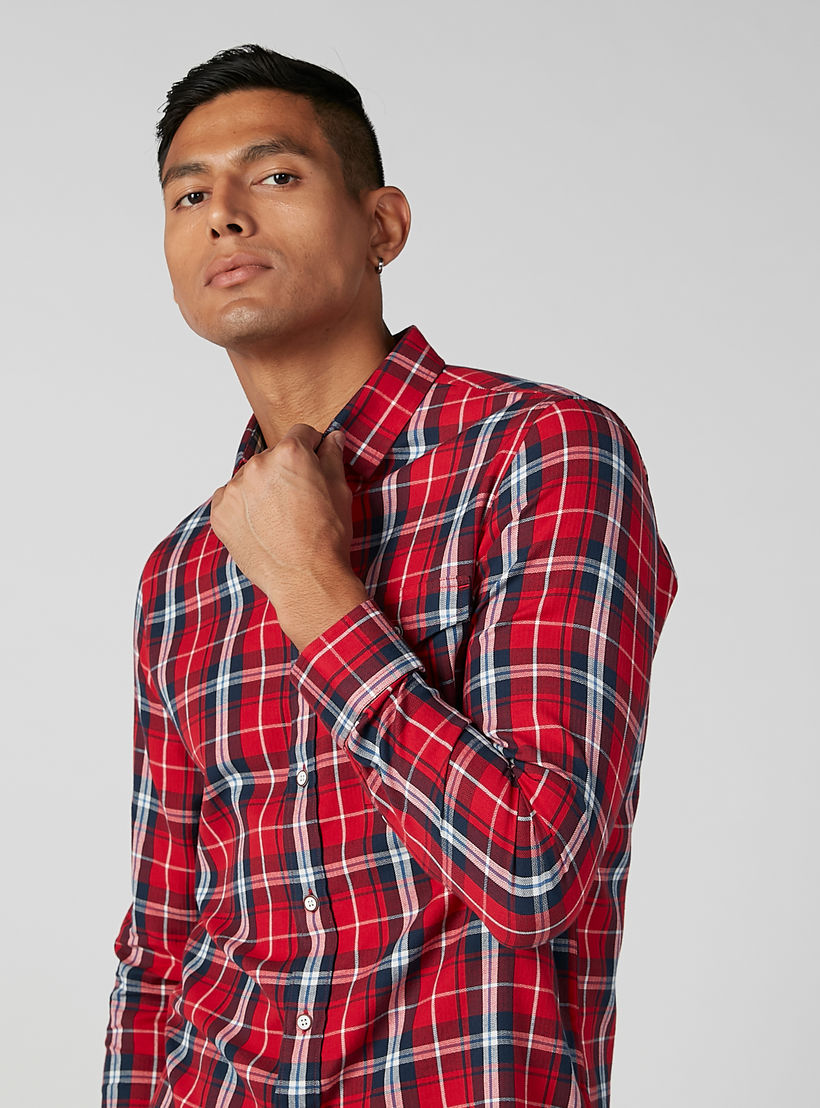 قميص مستدام كاروهات بأكمام وجيب بطيّة -men-clothing-shirts-image-4