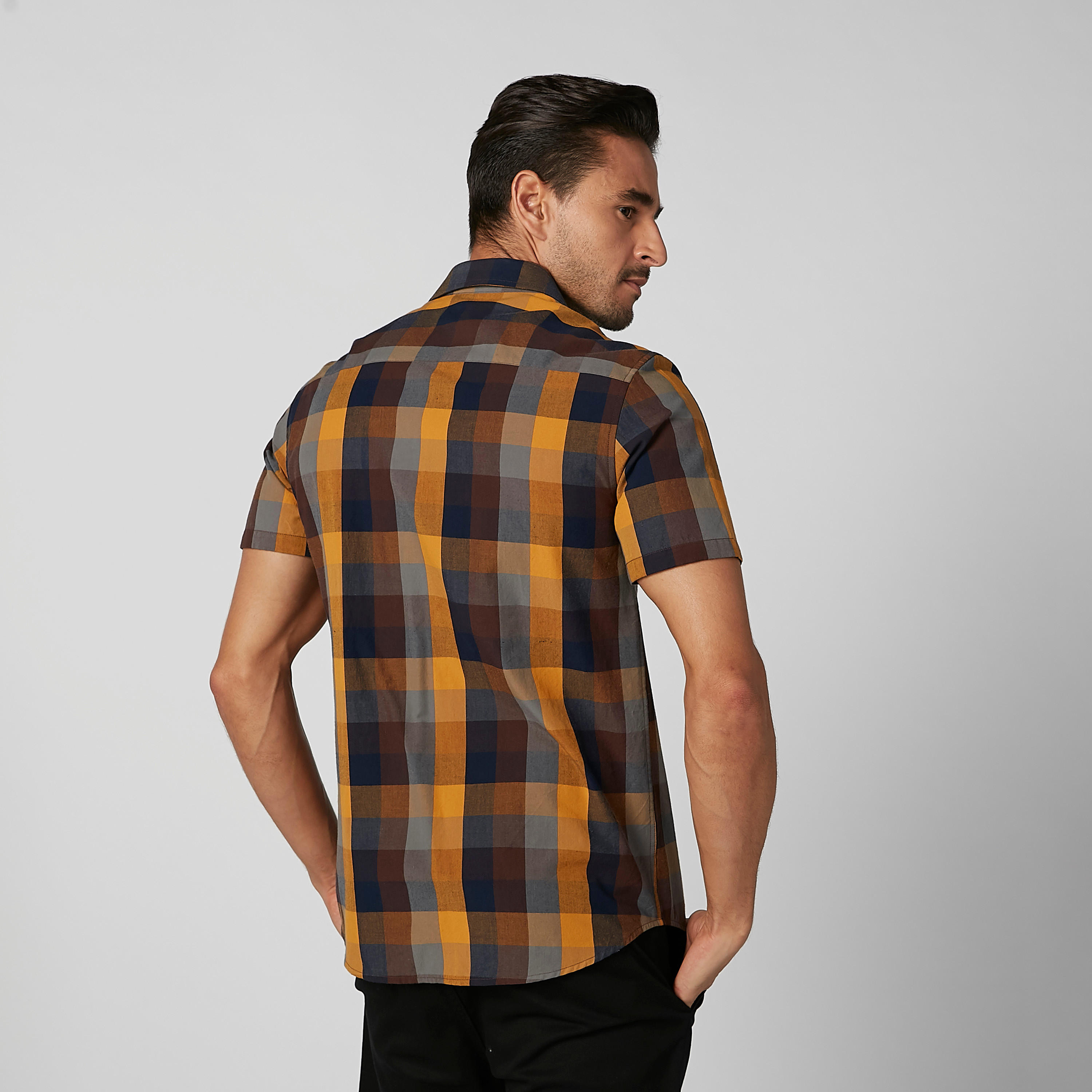 قميص مستدام كاروهات بياقة عاديّة وأكمام قصيرة -men-clothing-shirts-image-3