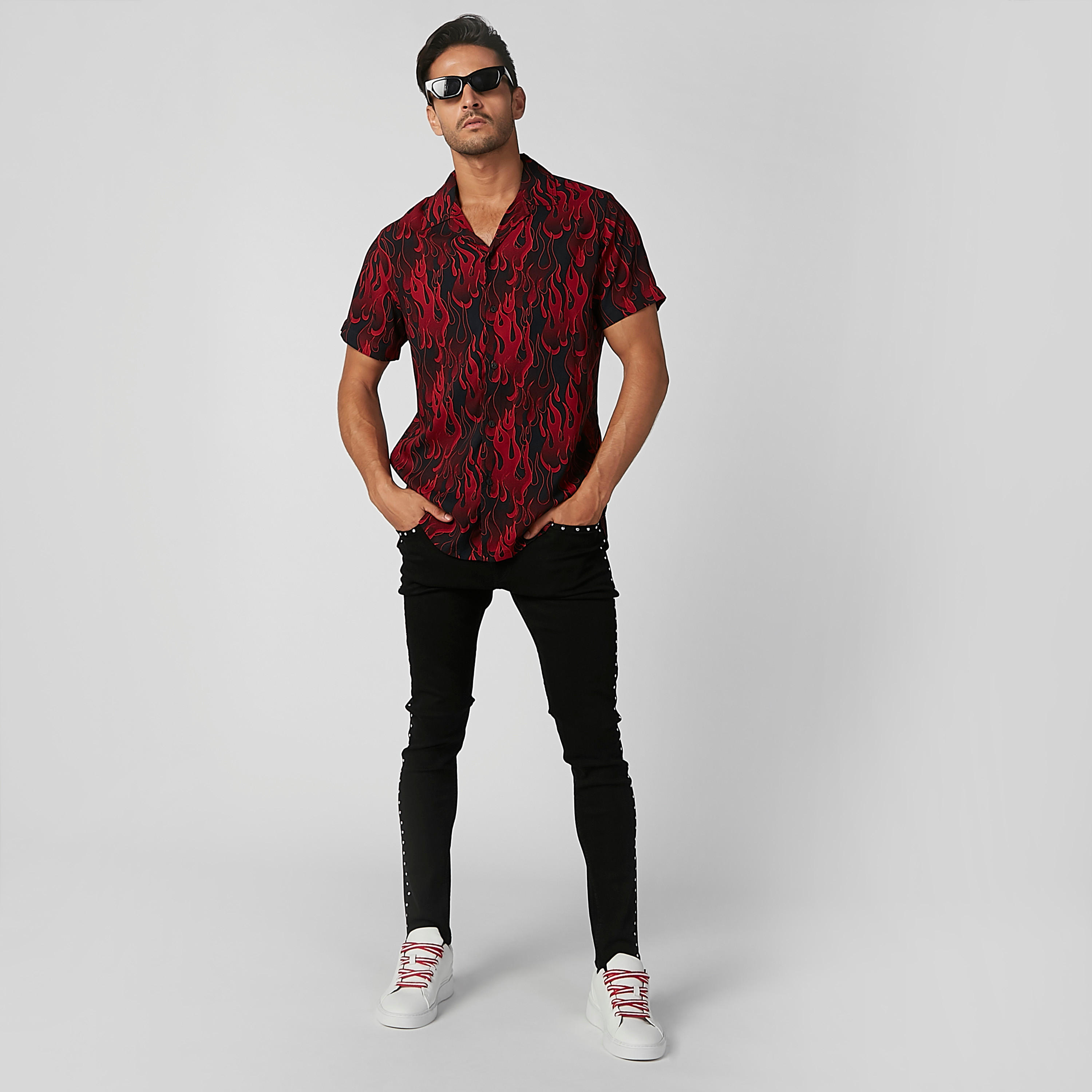 قميص مستدام سليم بأكمام قصيرة وطبعات-men-clothing-shirts-image-2