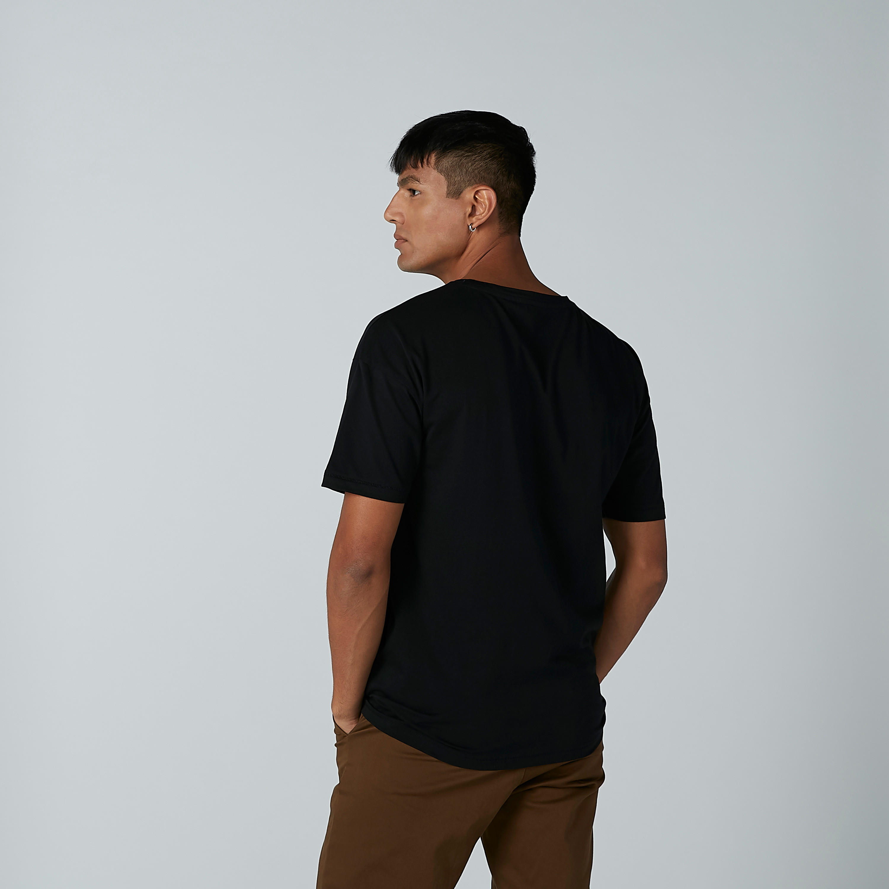 تيشيرت بياقة مستديرة وأكمام قصيرة وطبعات من لي كوبر-men-clothing-tshirtsandpolos-tshirts-image-4