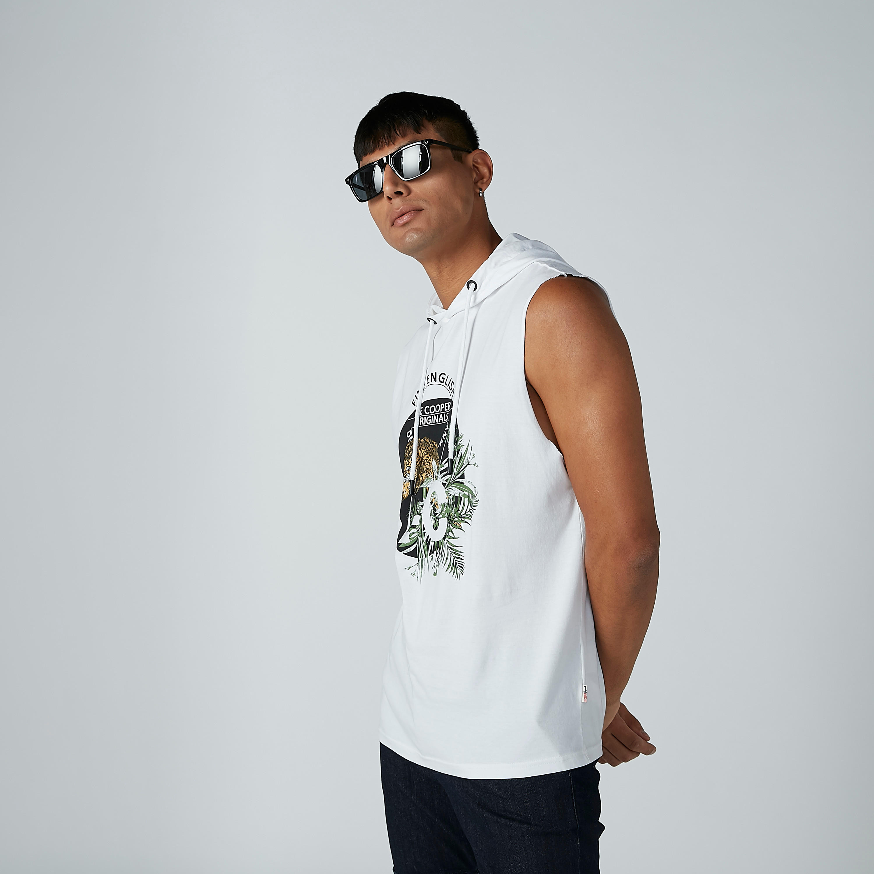 سترة بدون أكمام بنقش مطبوع من لي كوبر-men-clothing-tshirtsandpolos-tshirts-image-4
