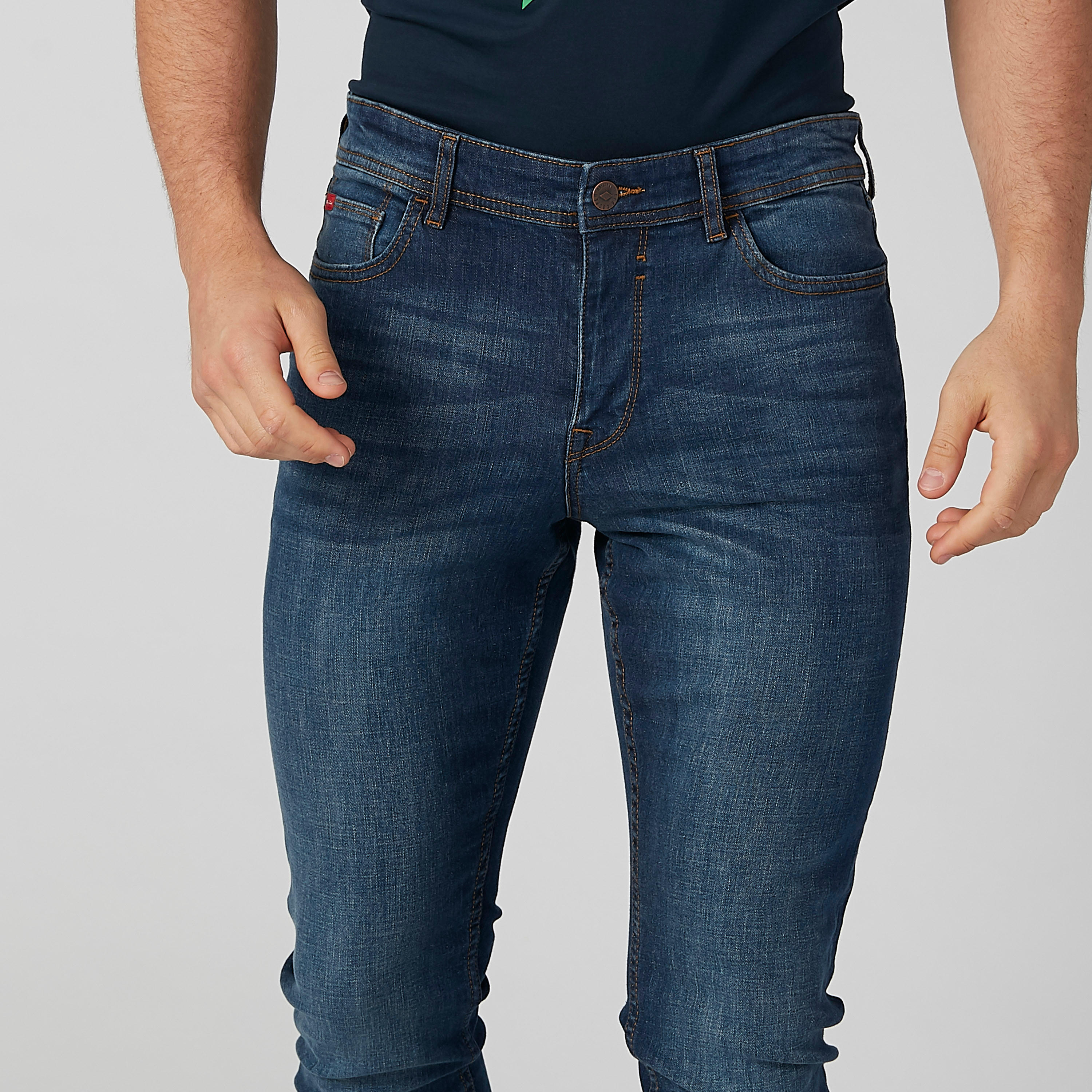 بنطال جينز طويل بجيوب وحلقات للحزام من لي كوبر-men-clothing-bottoms-jeans-image-4