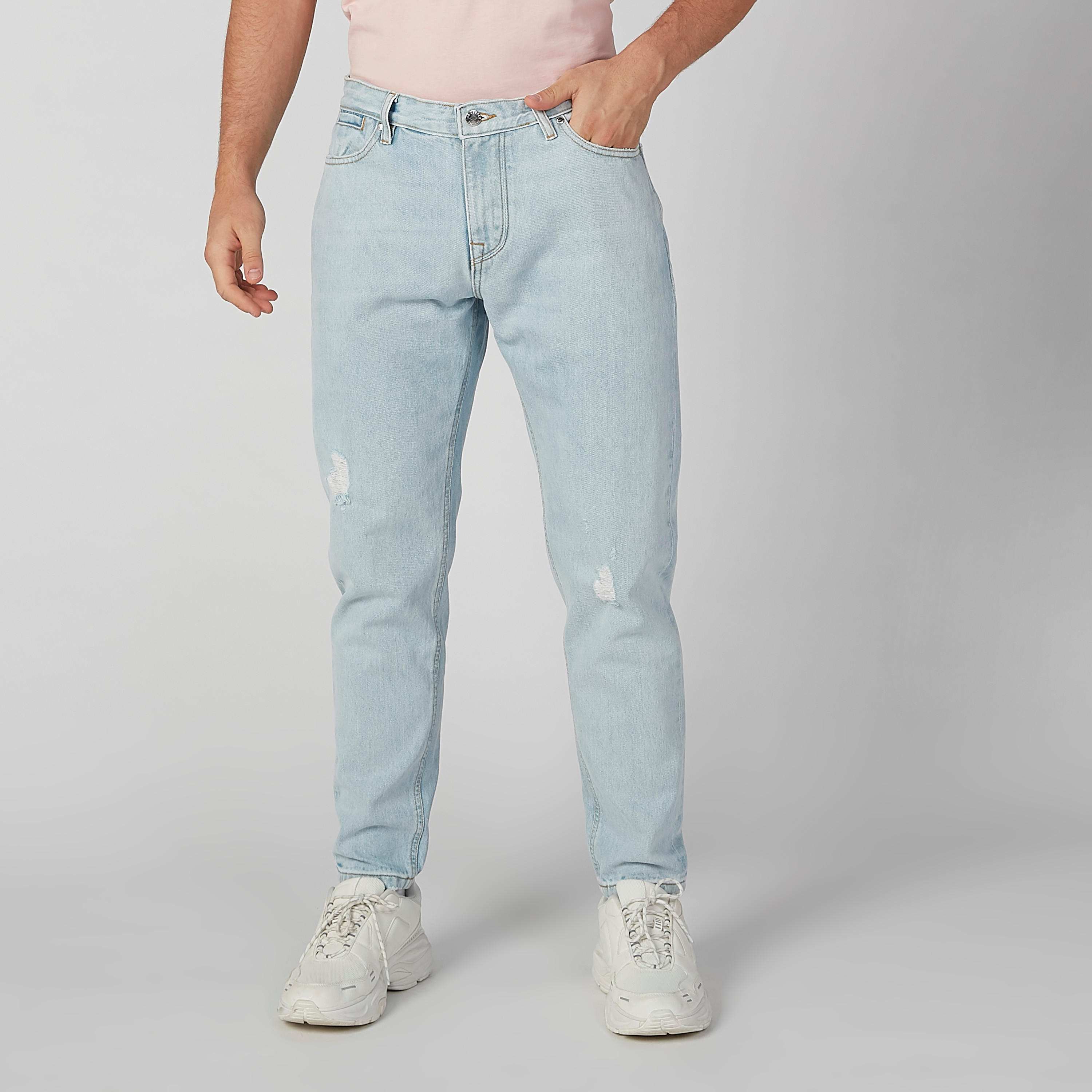 بنطلون جينز مستدام ممزّق بقصّة مستقيمة وخصر متوسط الارتفاع وجيوب-men-clothing-bottoms-jeans-image-1