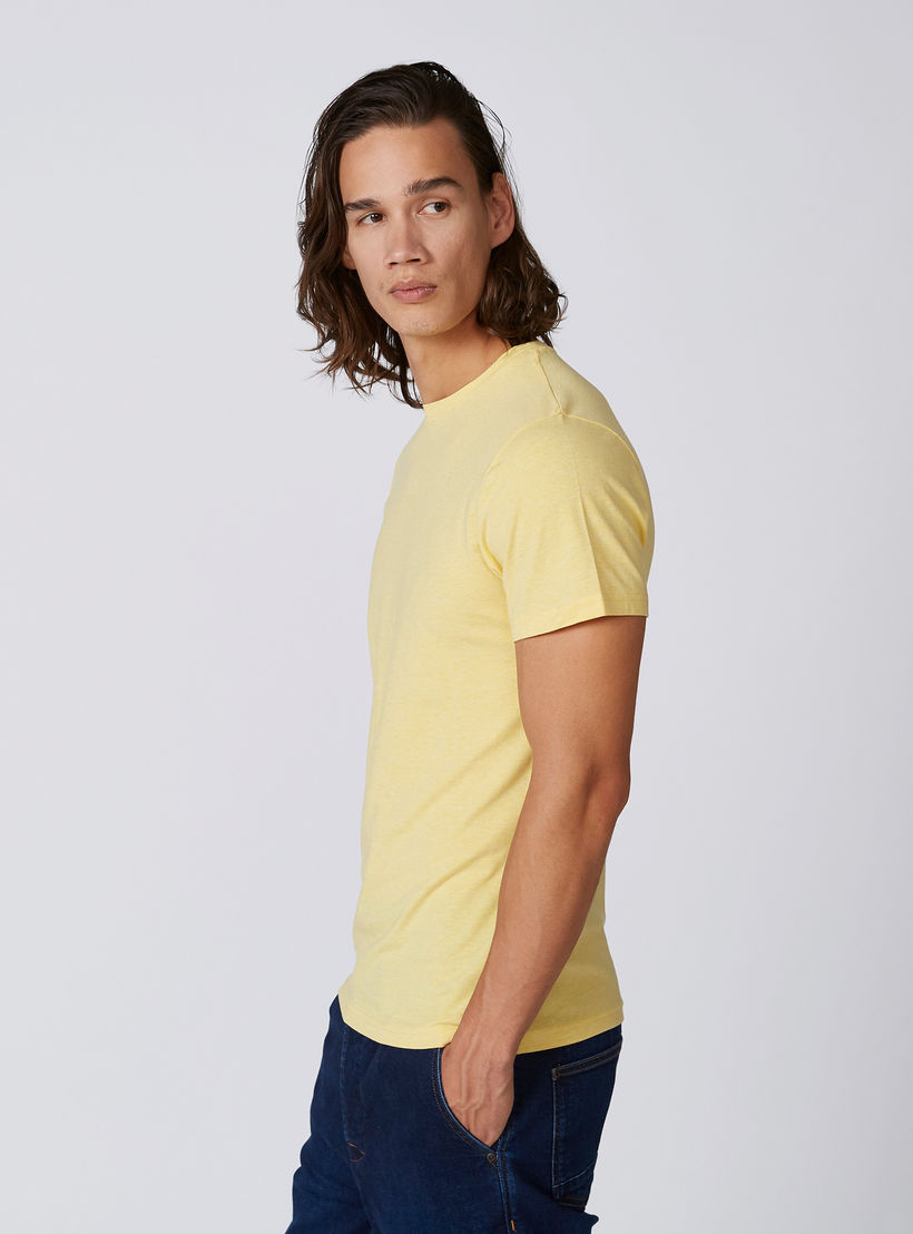 تيشيرت سادة بياقة مستديرة وأكمام قصيرة من لي كوبر-men-clothing-tshirtsandpolos-tshirts-image-1