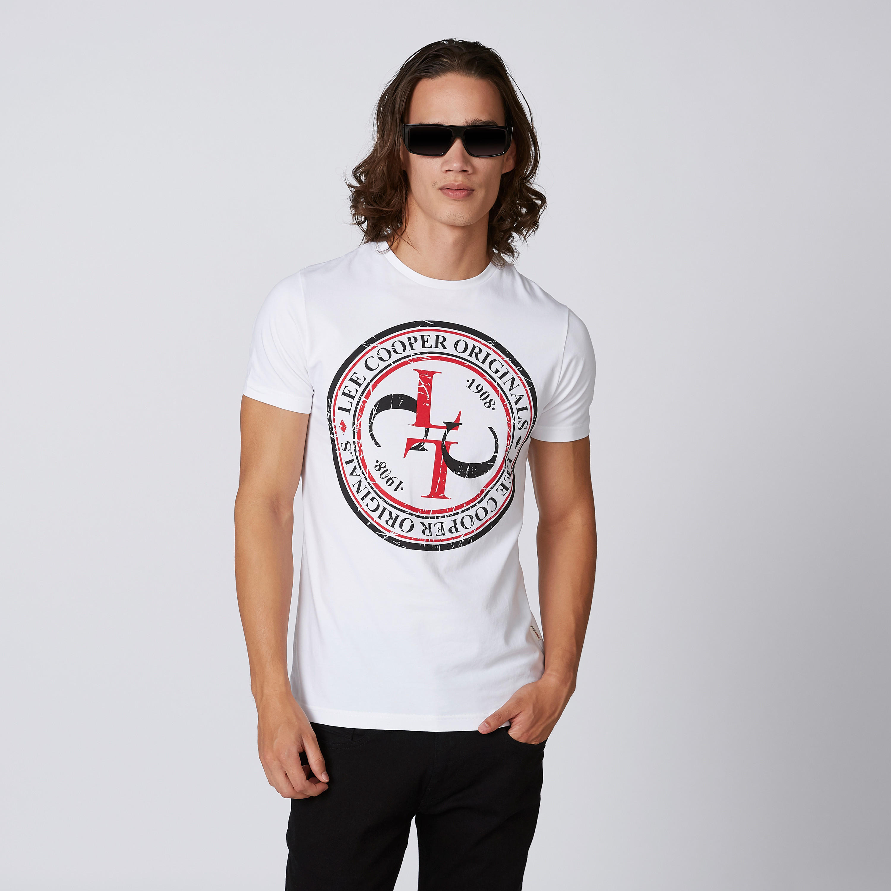 تيشيرت بياقة مستديرة وأكمام قصيرة وطبعات من لي كوبر-men-clothing-tshirtsandpolos-tshirts-image-1