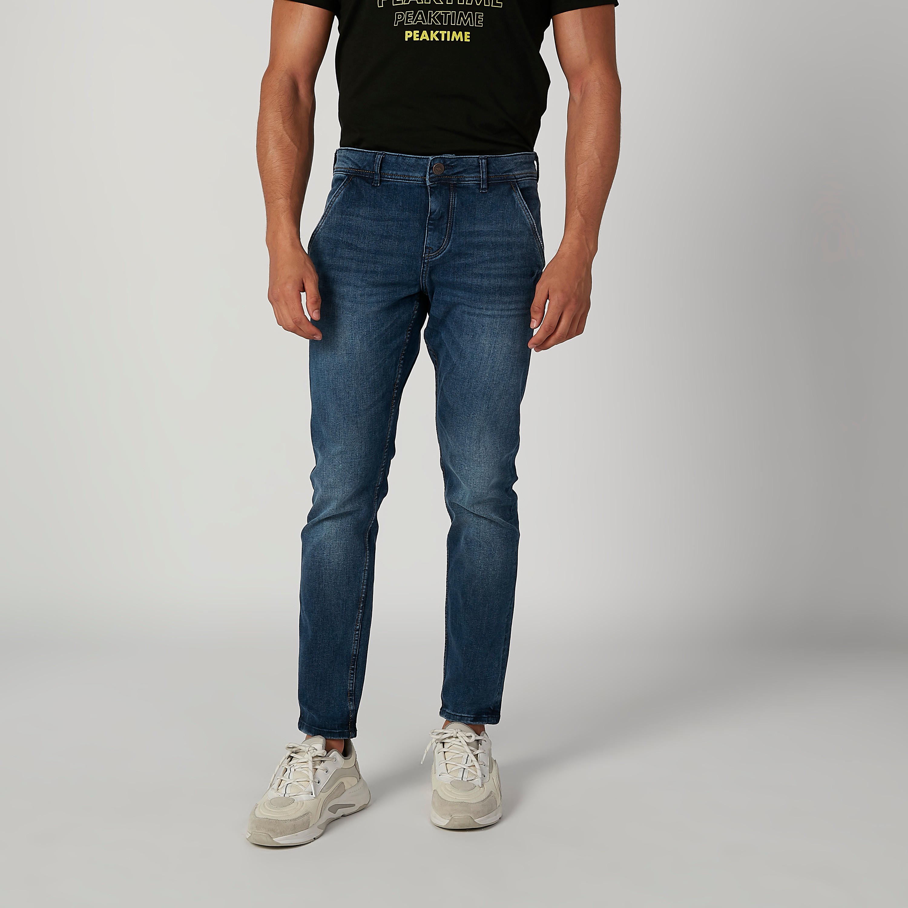 بنطلون جينز مستدام سكيني سادة بخصر متوسط الارتفاع -men-clothing-bottoms-jeans-image-1